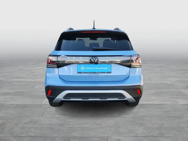 Volkswagen T-Cross view 5