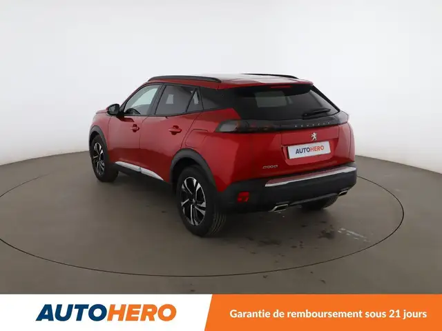 Peugeot 2008 view 4