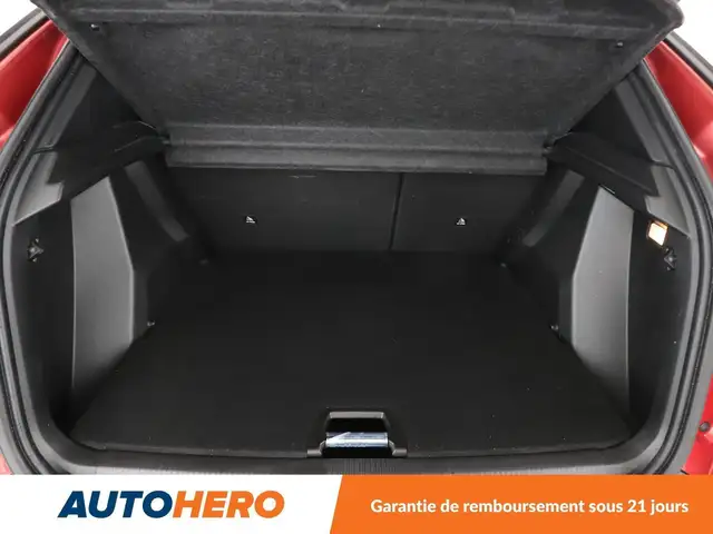 Peugeot 2008 view 17