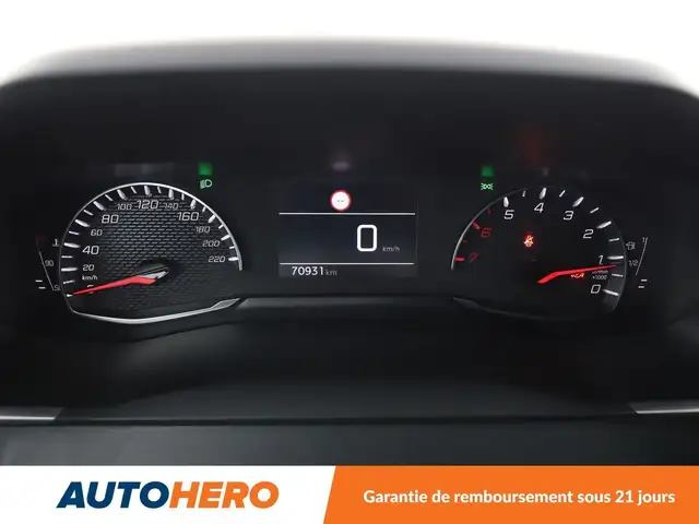 Peugeot 2008 view 20