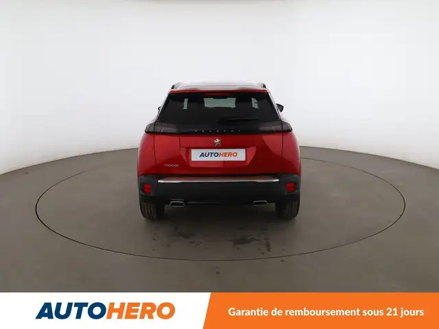 Peugeot 2008 view 5