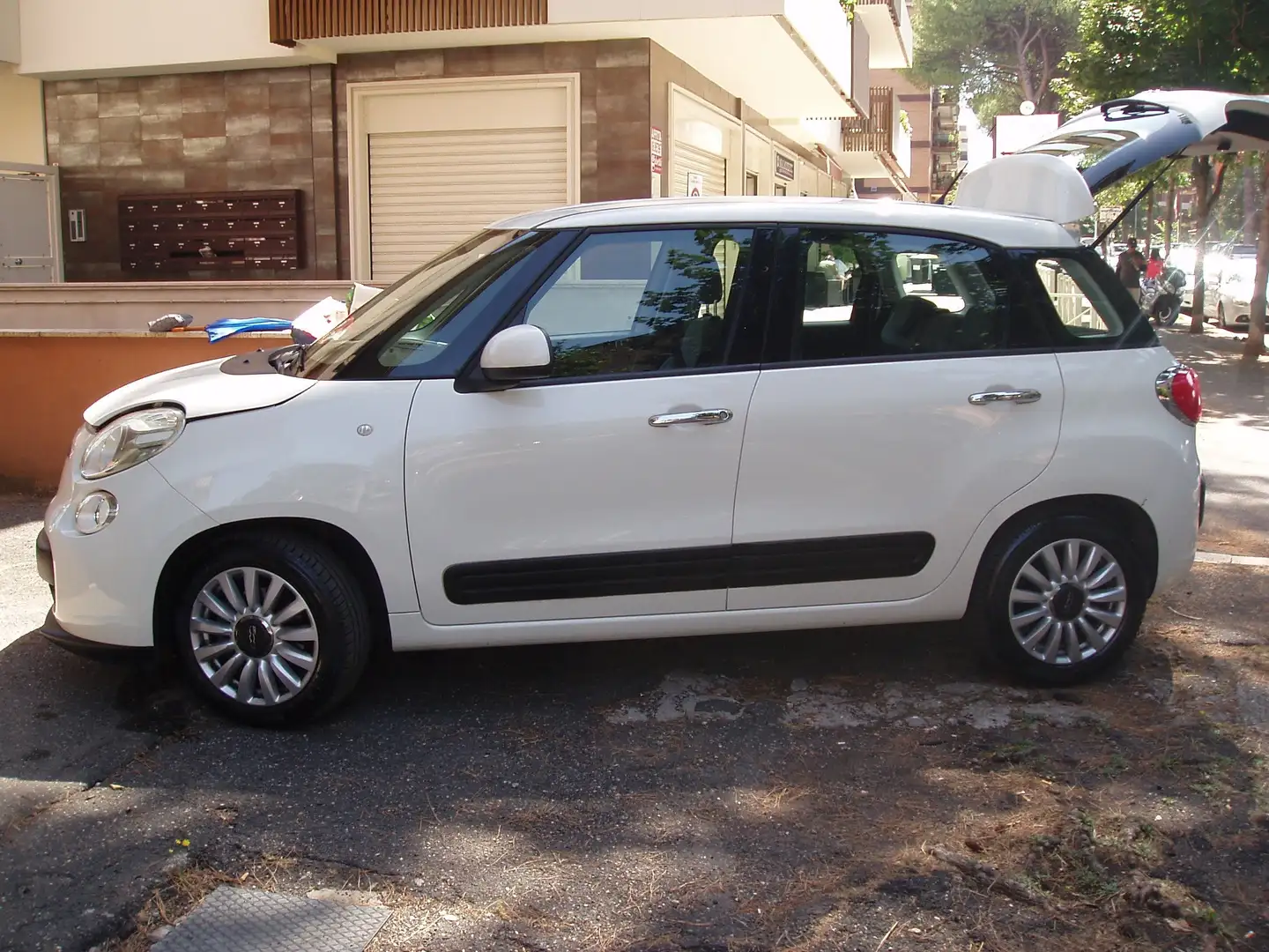 Fiat 500L 1.3 Multijet 95 cv Pop Star-Neo Patentati Bianco - 1
