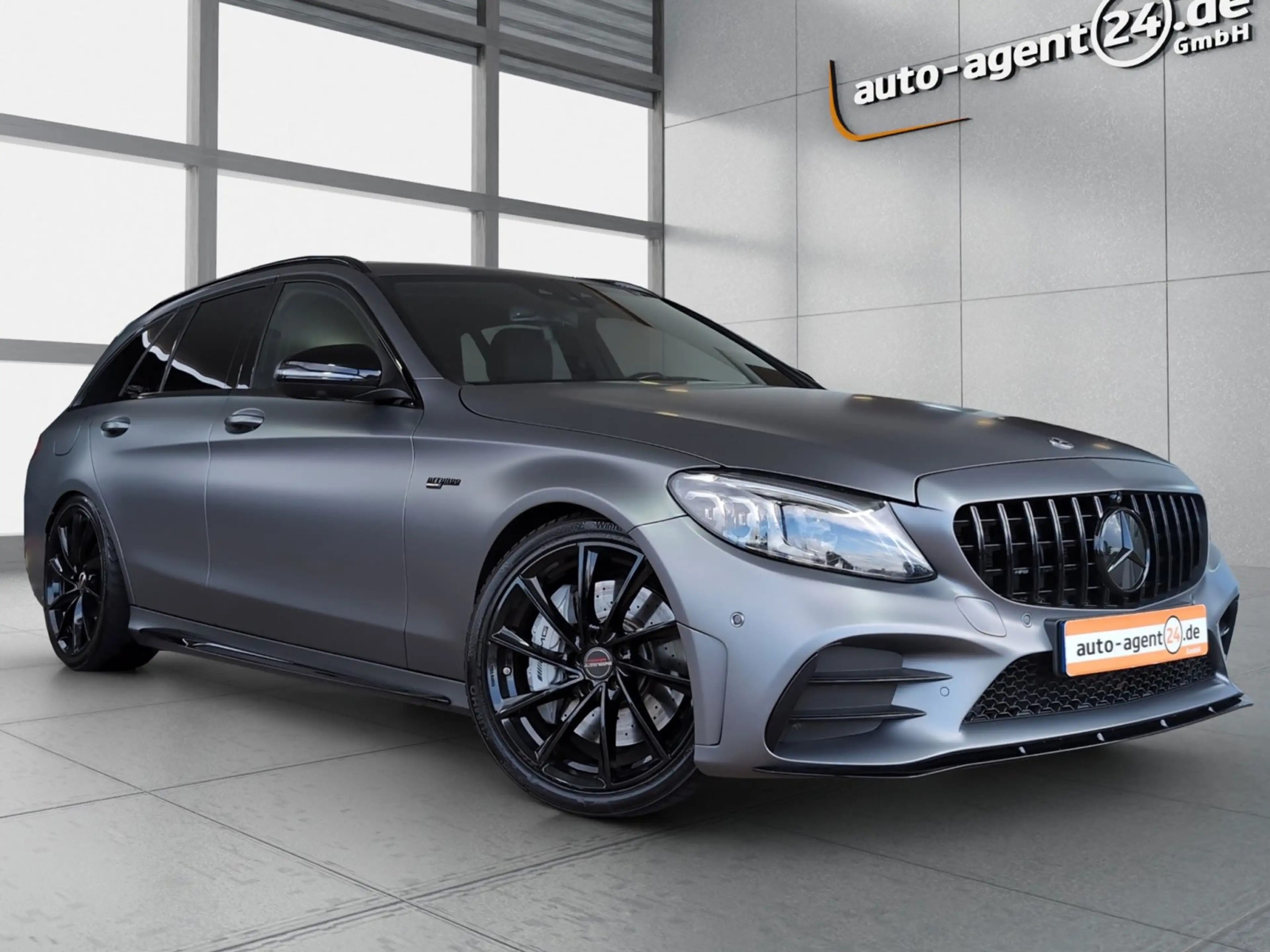 Mercedes-Benz C 43 AMG 4M/KlappenAGA/360°/StHzg/Burmester/Wide