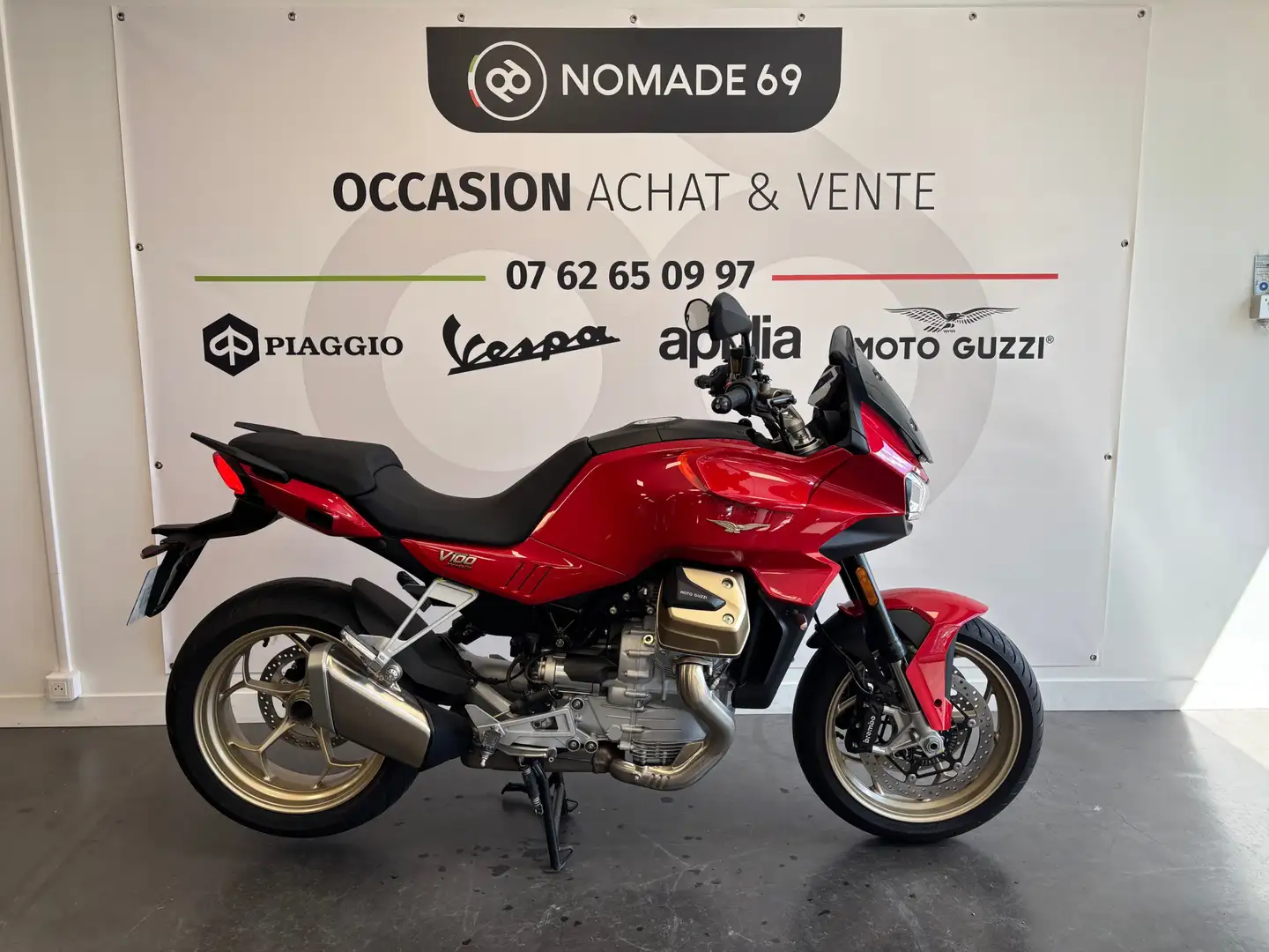 Moto Guzzi V 100 - 1