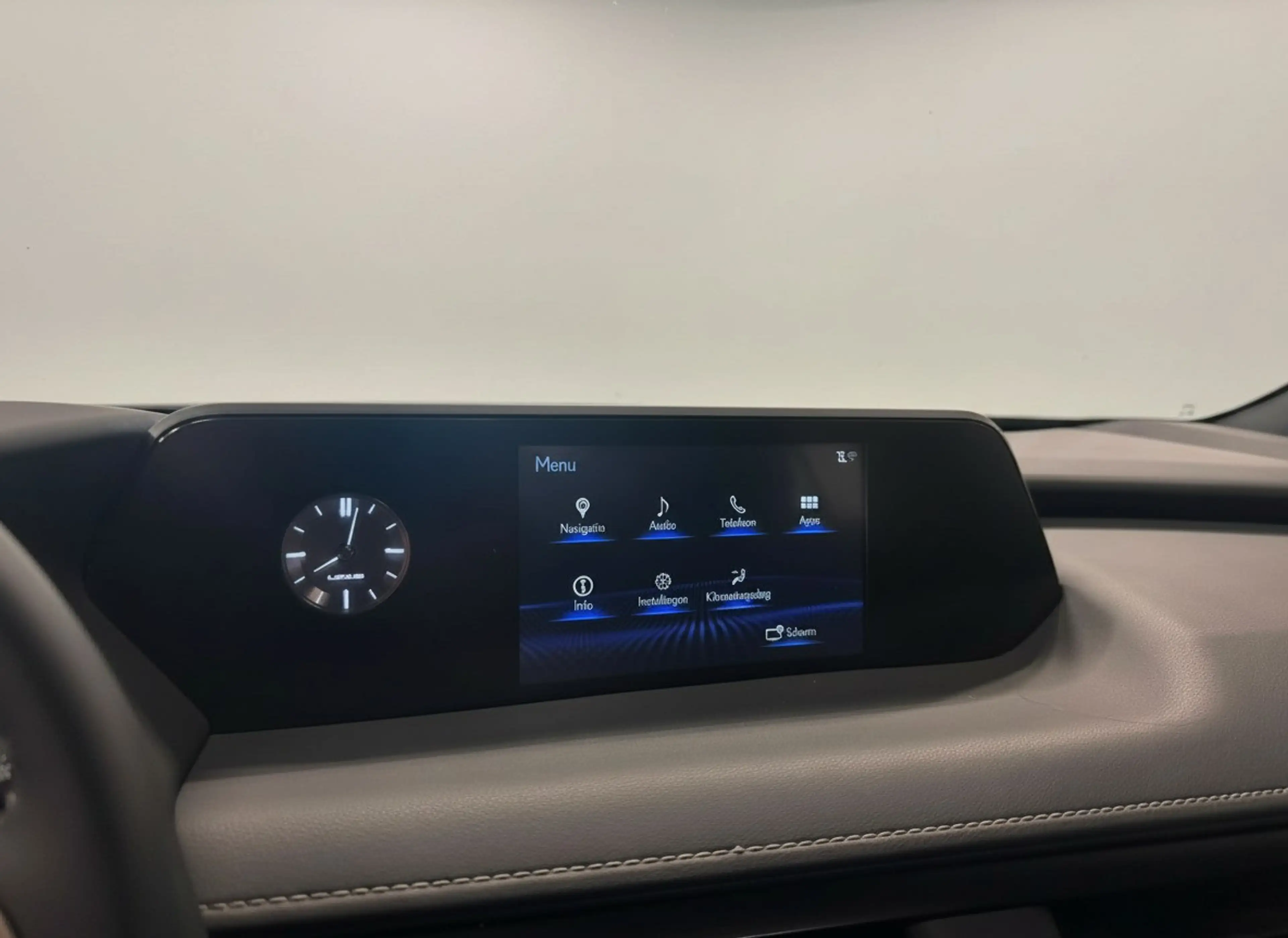 Lexus UX 250h Luxury Line | Stoelverwarming | Carplay | Adaptive — photo 13