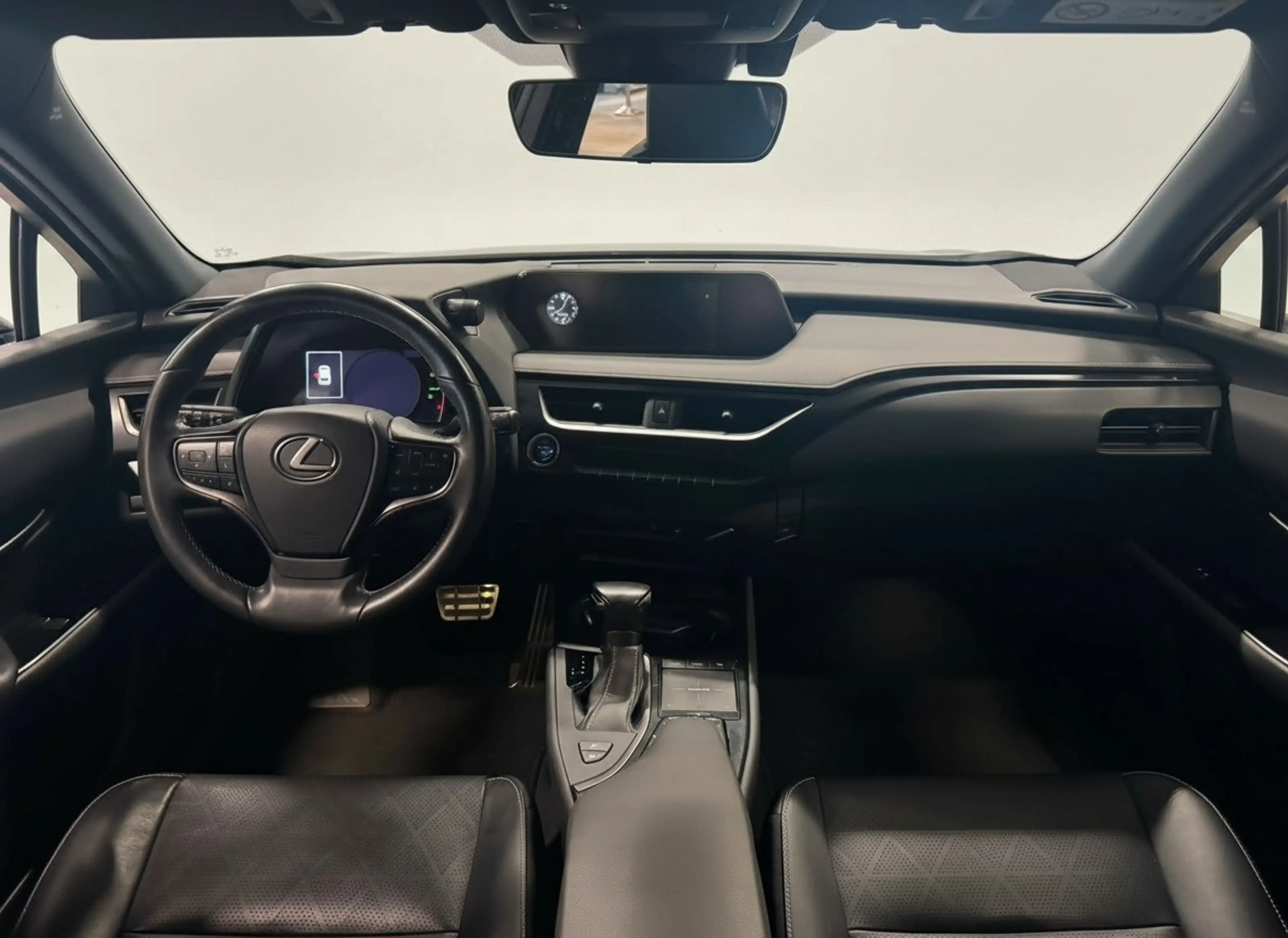 Lexus UX 250h Luxury Line | Stoelverwarming | Carplay | Adaptive — photo 6