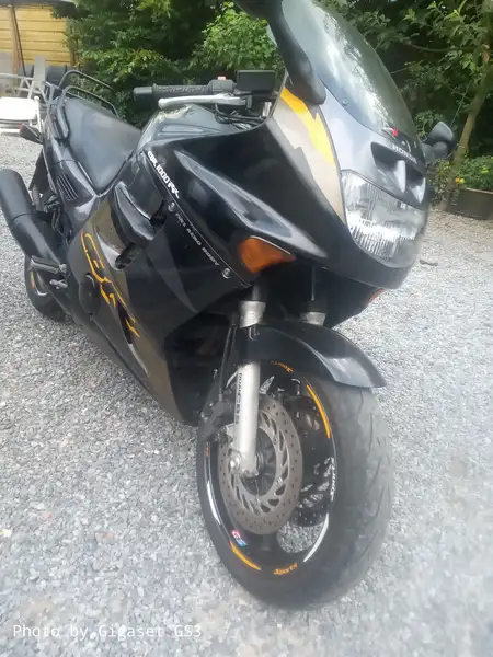 Honda CBR 1000 RR - foto 5