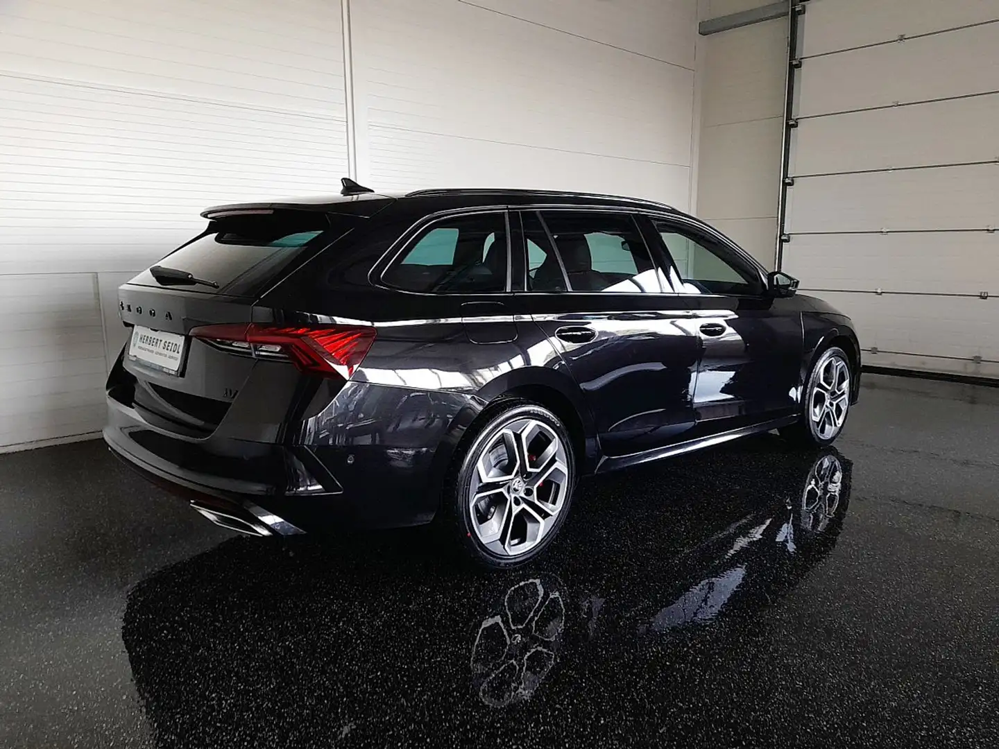 Skoda Octavia Combi RS PLUS PHEV 150/245 DSG *19 ZOLL / RS EX... Schwarz - 2