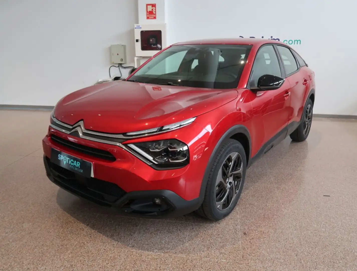 Citroen C4 1.2 PureTech Plus S&S 130 Rojo - 2