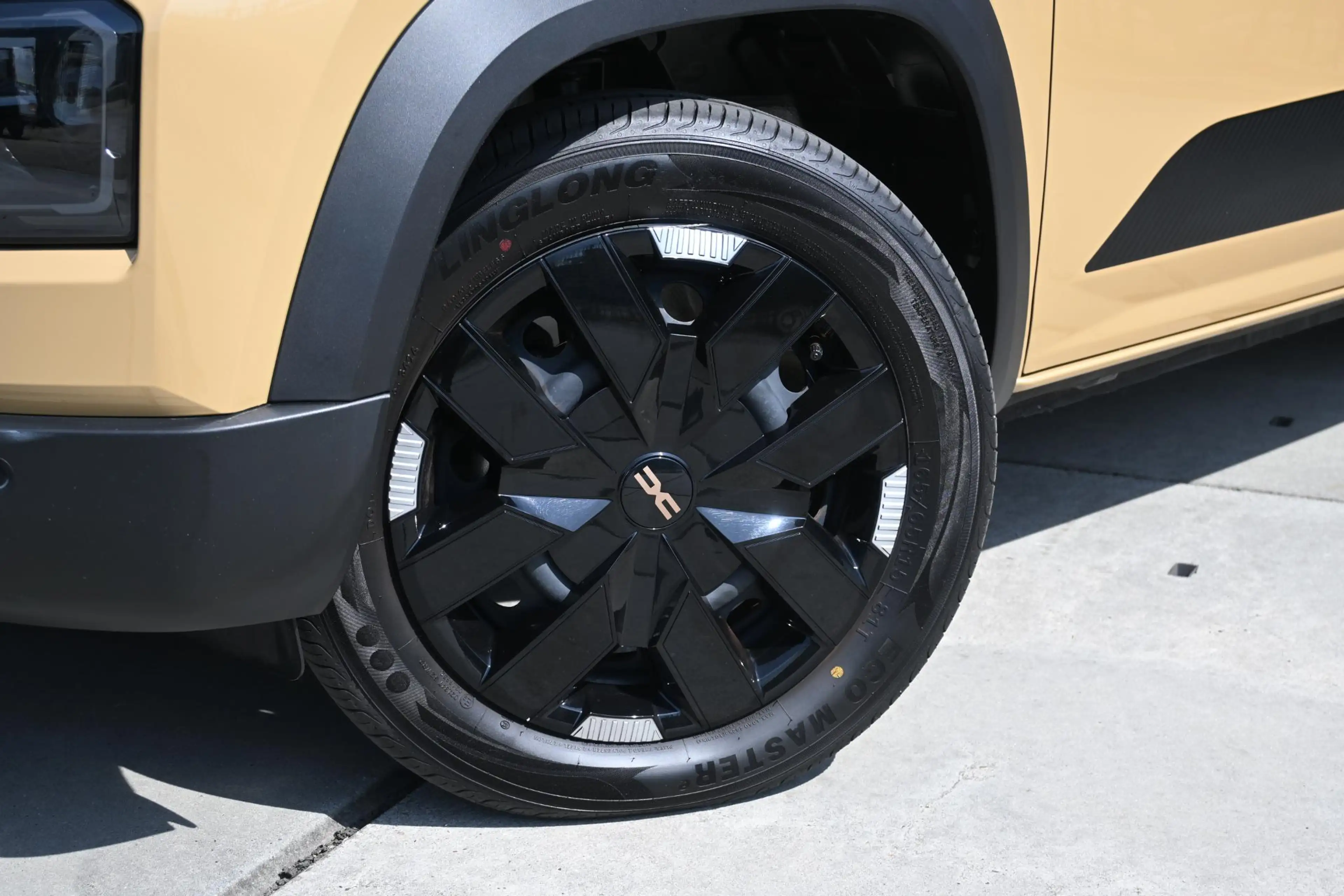 Dacia Spring Extreme 65 26.8 kWh | DC-LADER | CAMERA | NAVI | C — photo 4