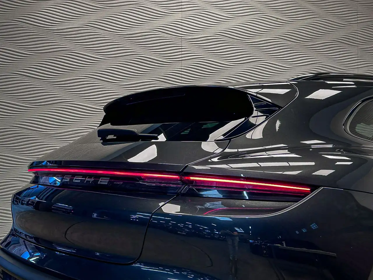 Porsche Taycan 4S ST*93.4kWh*PERF-BATT*PANO*LUCHTV.*BTW*, миниатюра 17