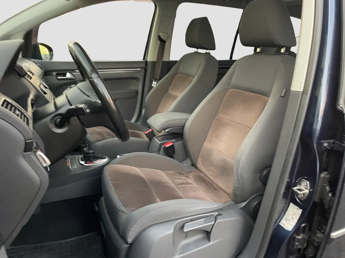 Volkswagen Touran 1.4 TSI Highline Trekhaak | Pano | Camera Bleu - 2