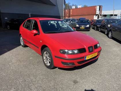 SEAT Leon 1.6-16V Stella