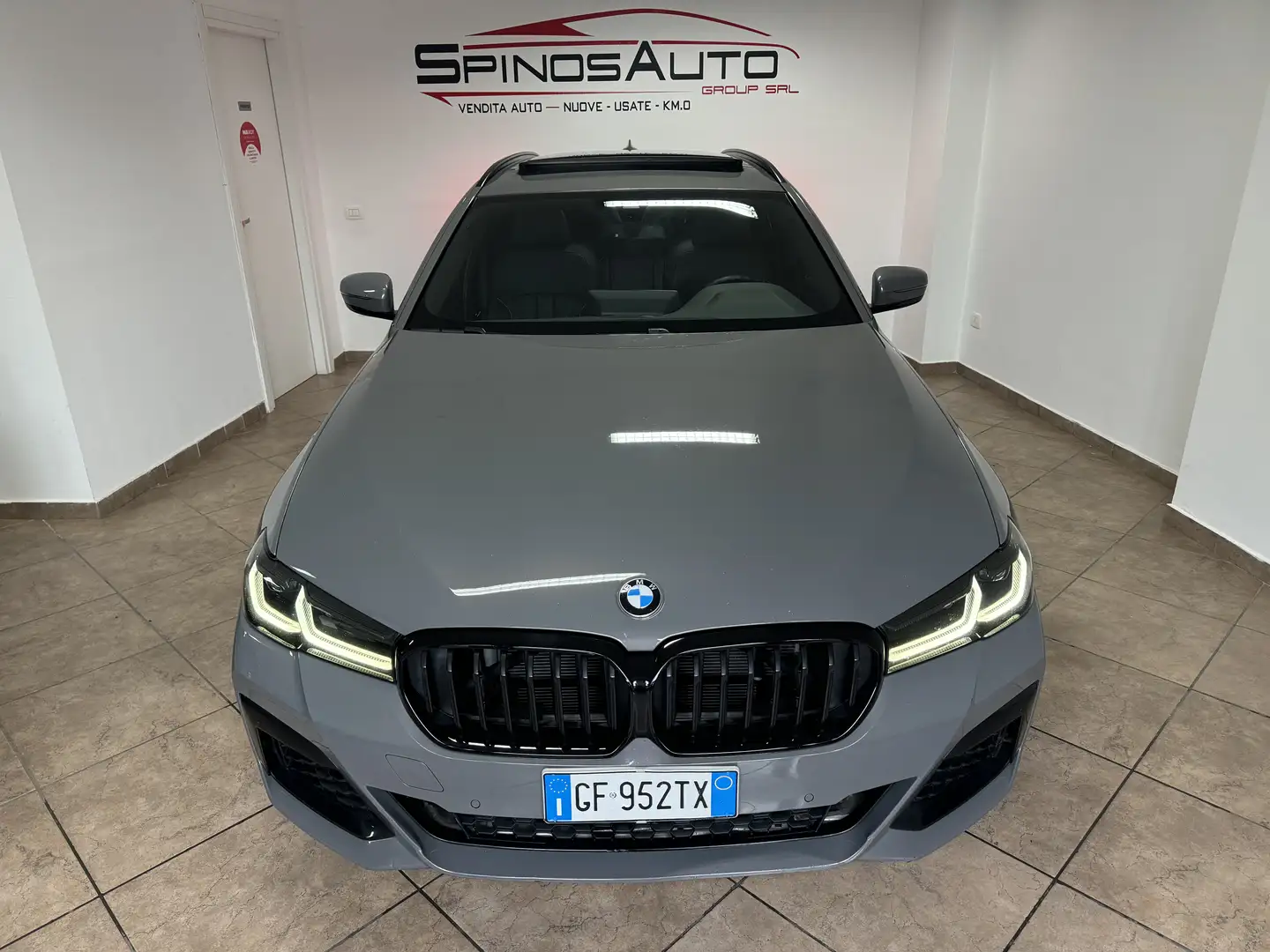 BMW 520 520d Touring mhev 48V Msport TETTO APRIBILE - 2