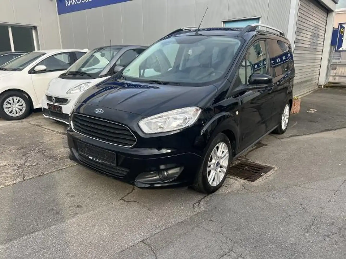 Ford Tourneo Courier Titanium 1.0 EcoBoost Siyah - 2