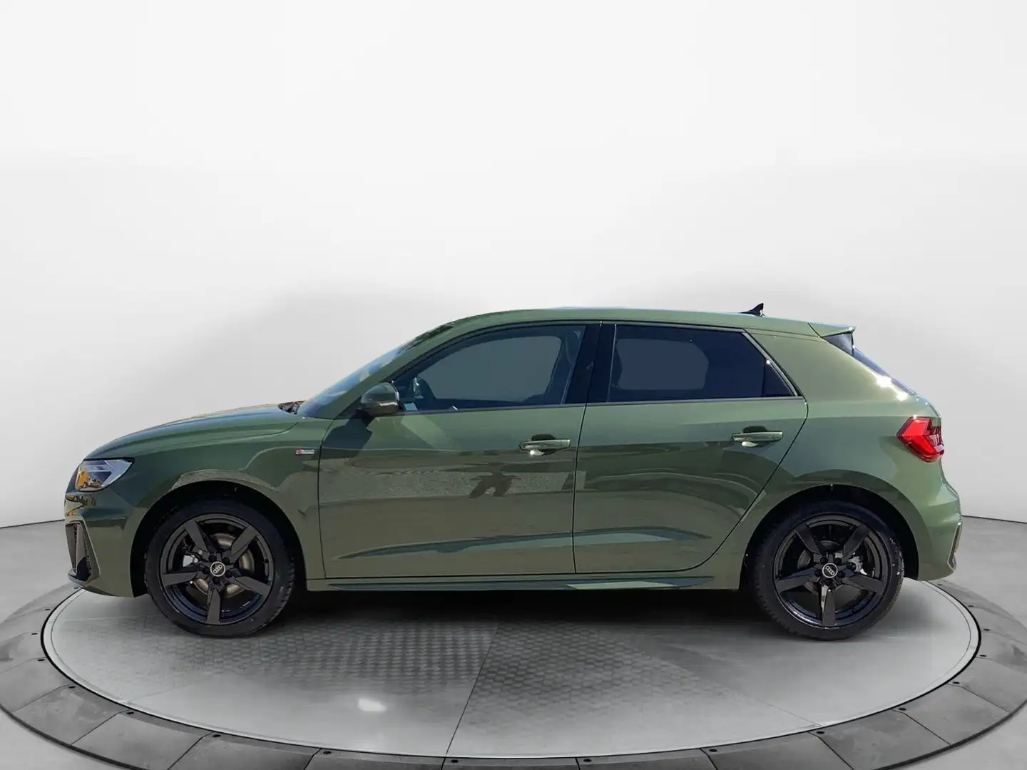 Audi A1 S line 30 TFSI 85(116) kW(PS) S tro Grün - 2