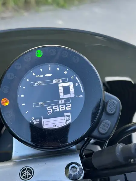 Yamaha XSR 900 - foto 8