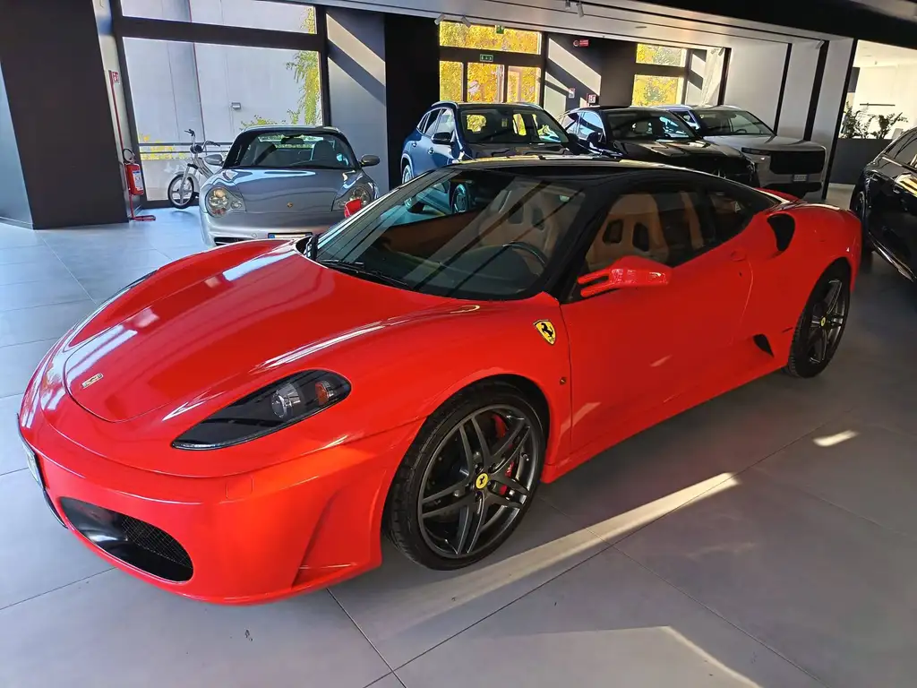 Ferrari F430 2005 из Европы — купить под ключ