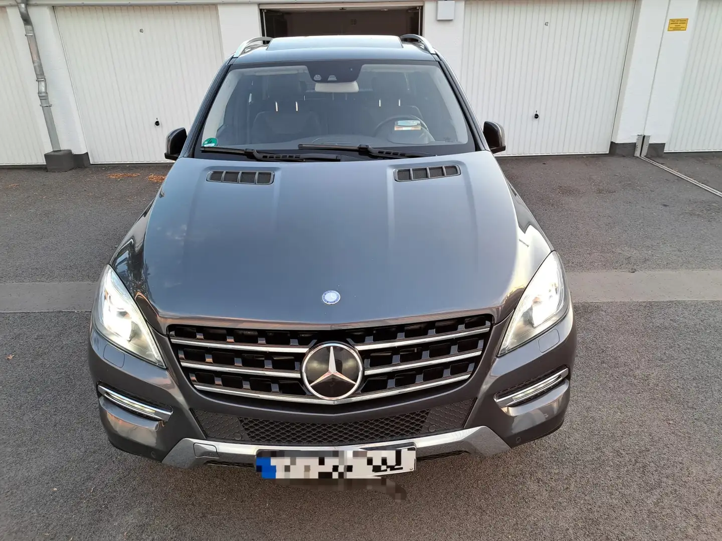 Mercedes-Benz ML 350 BlueTEC 4MATIC - Gris - 2