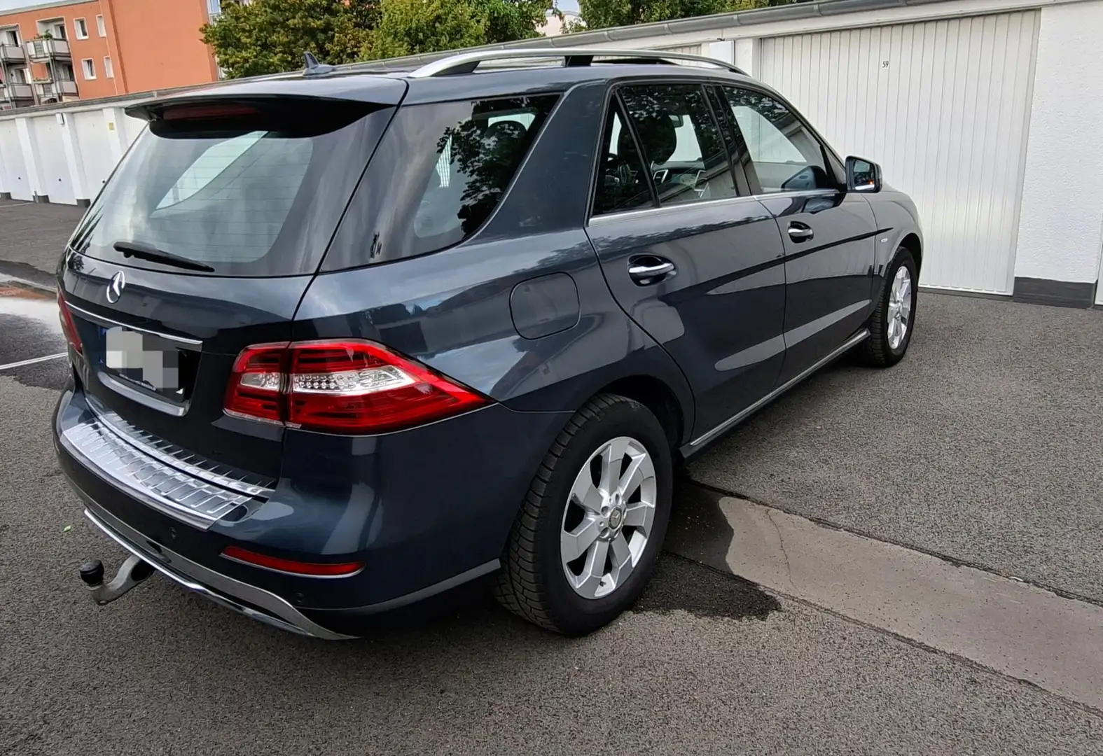 Mercedes-Benz ML 350 BlueTEC 4MATIC - Šedá - 2