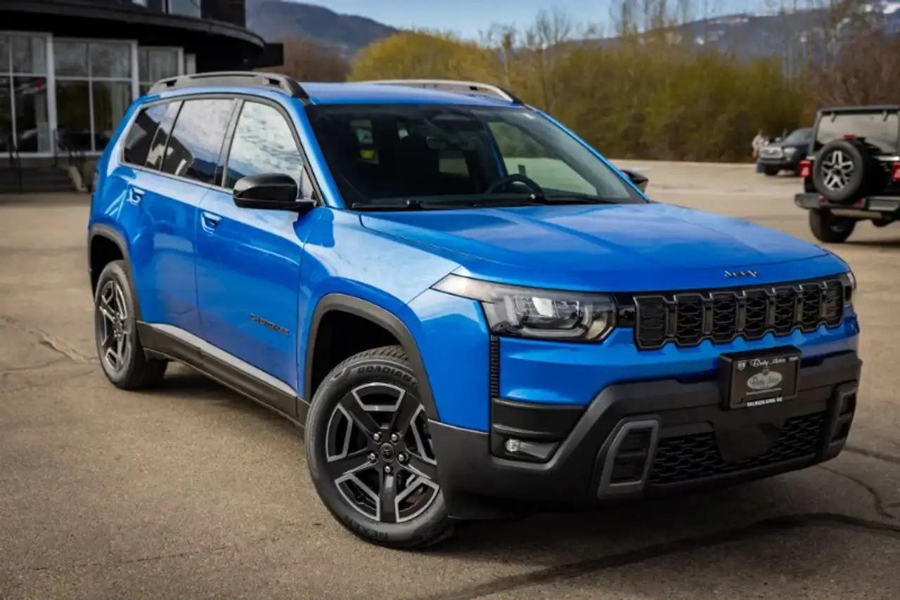 Jeep Cherokee снимка Jeep Cherokee
