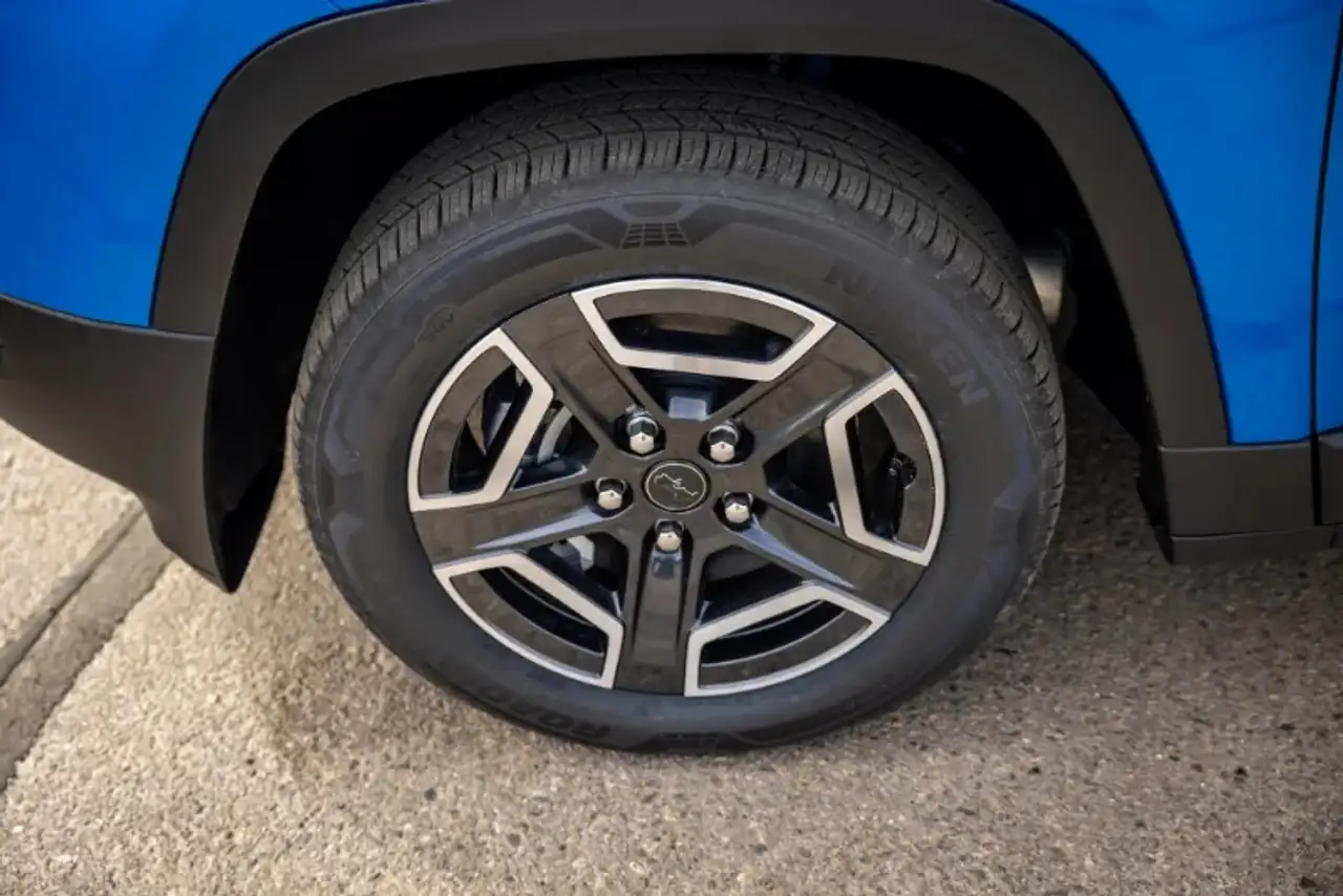Jeep Cherokee снимка Jeep Cherokee