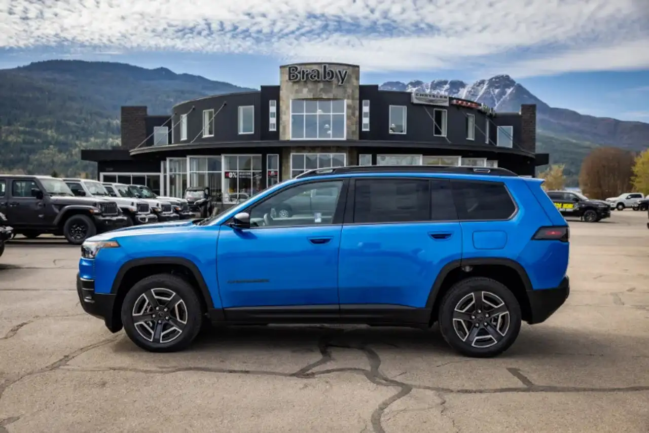 Jeep Cherokee снимка Jeep Cherokee
