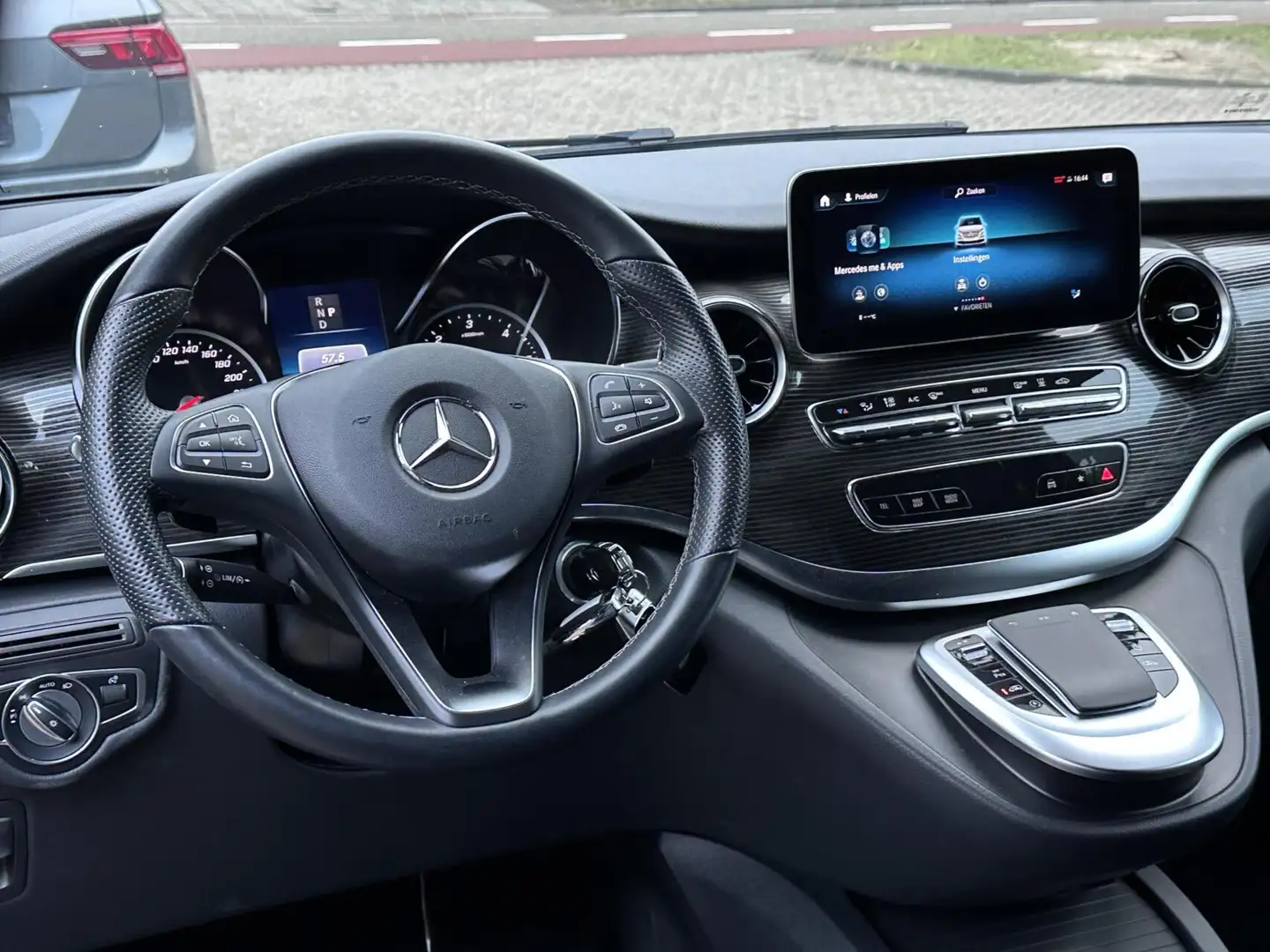 Mercedes-Benz V 300 300d Extra Lang Avantgarde 8p. Incl BPM Led, Leer, Noir - 2