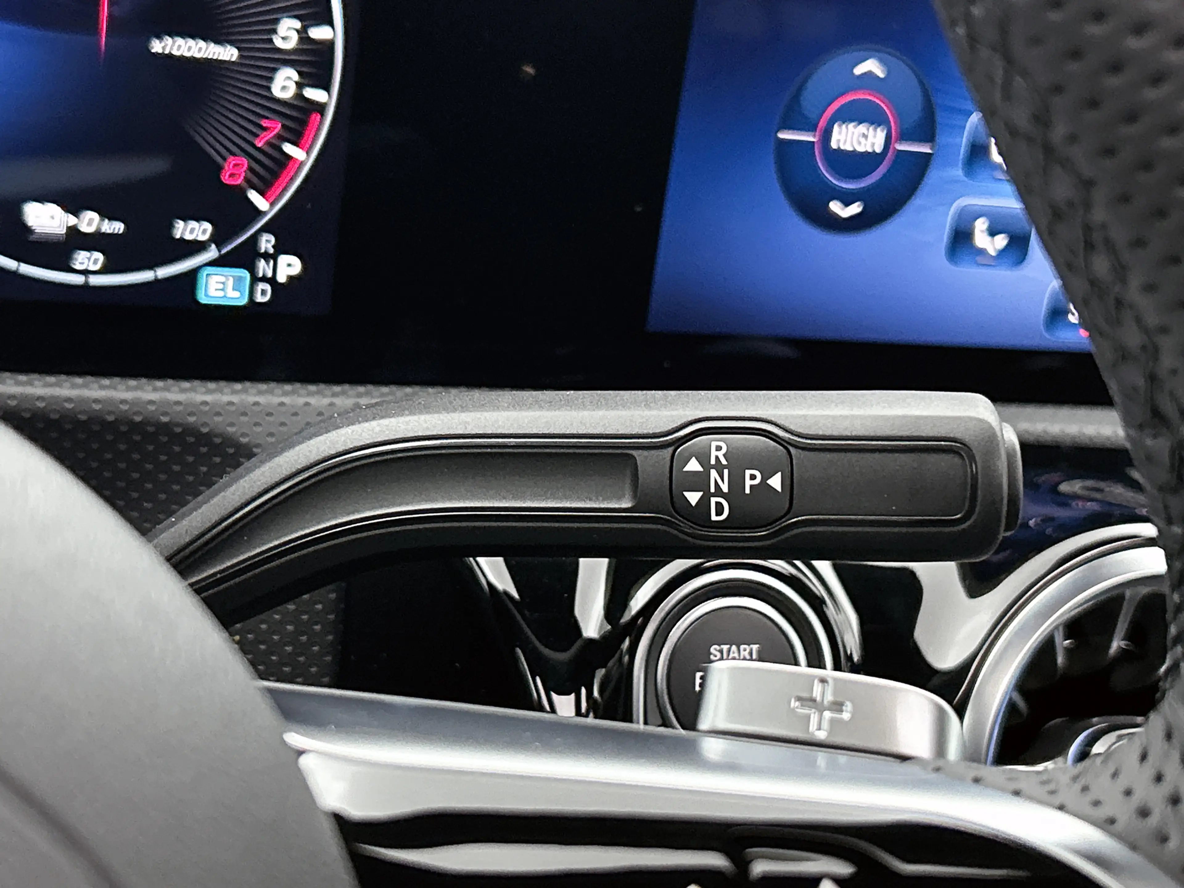 Mercedes-Benz A 250 e Business Solution AMG | AMG Line Plus pakket | S — photo 12