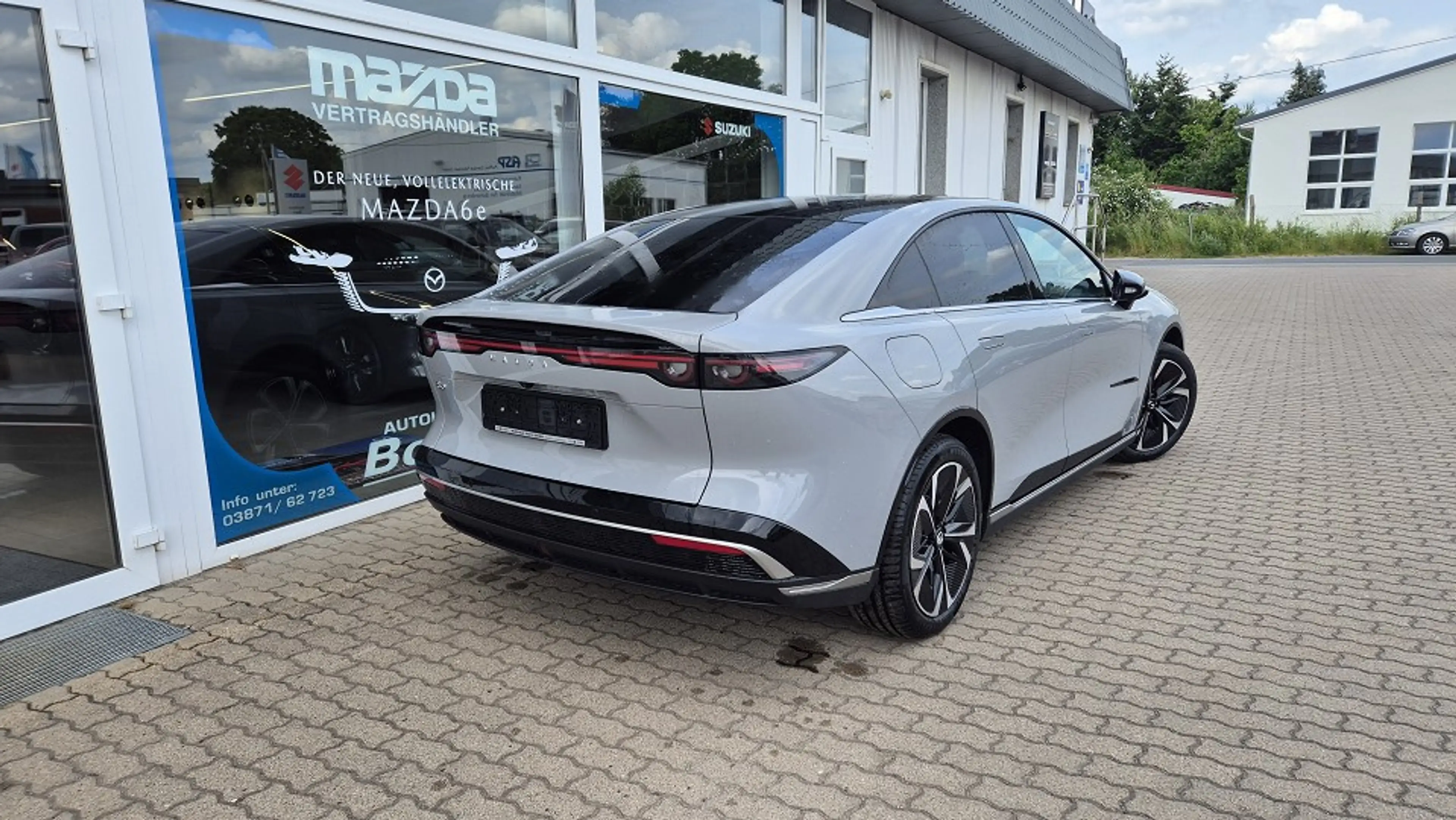 Mazda 6e EV 258ps 1AT RWD Takumi — photo 2