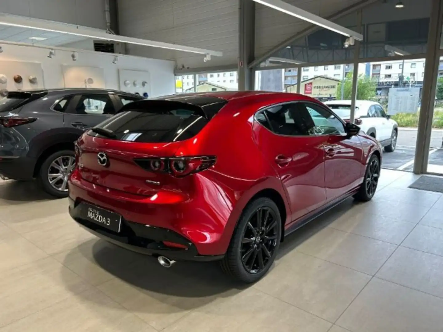Mazda 3 Mazda3 5 PORTES 2025 2.0L e-SKYACTIV-X M Hybrid 18 Rouge - 2