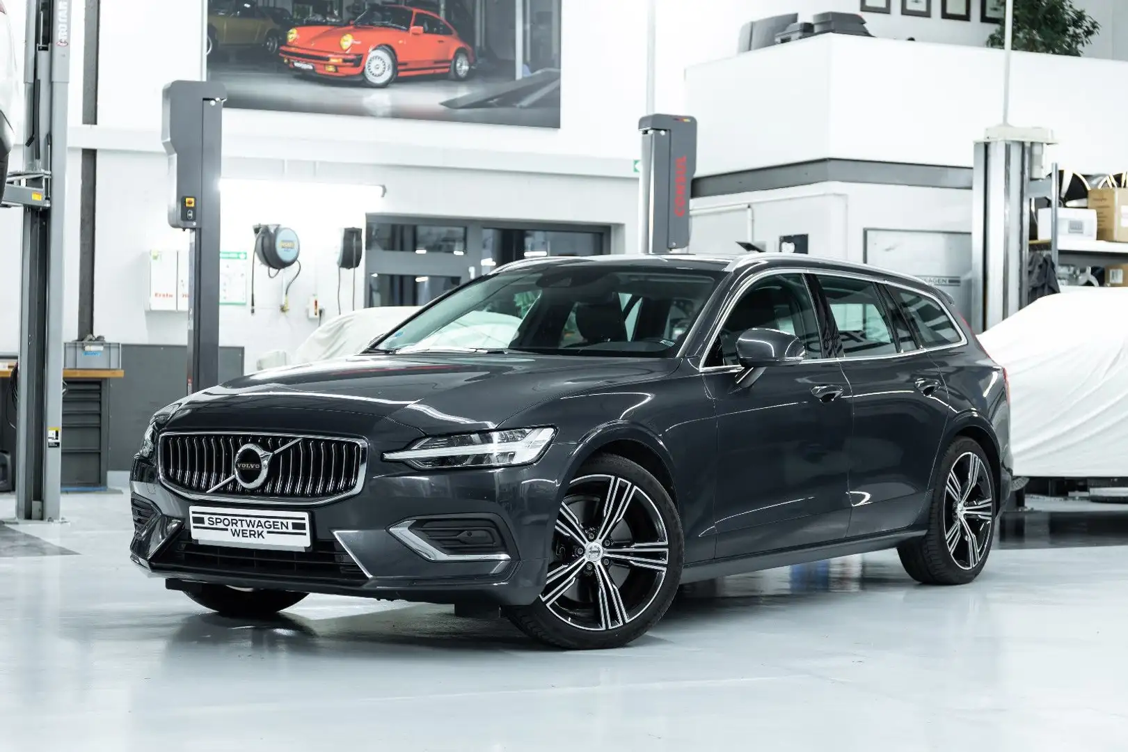 Volvo V60 T6 Inscription AWD I Apple CarPlay I 2. Hand Grau - 1