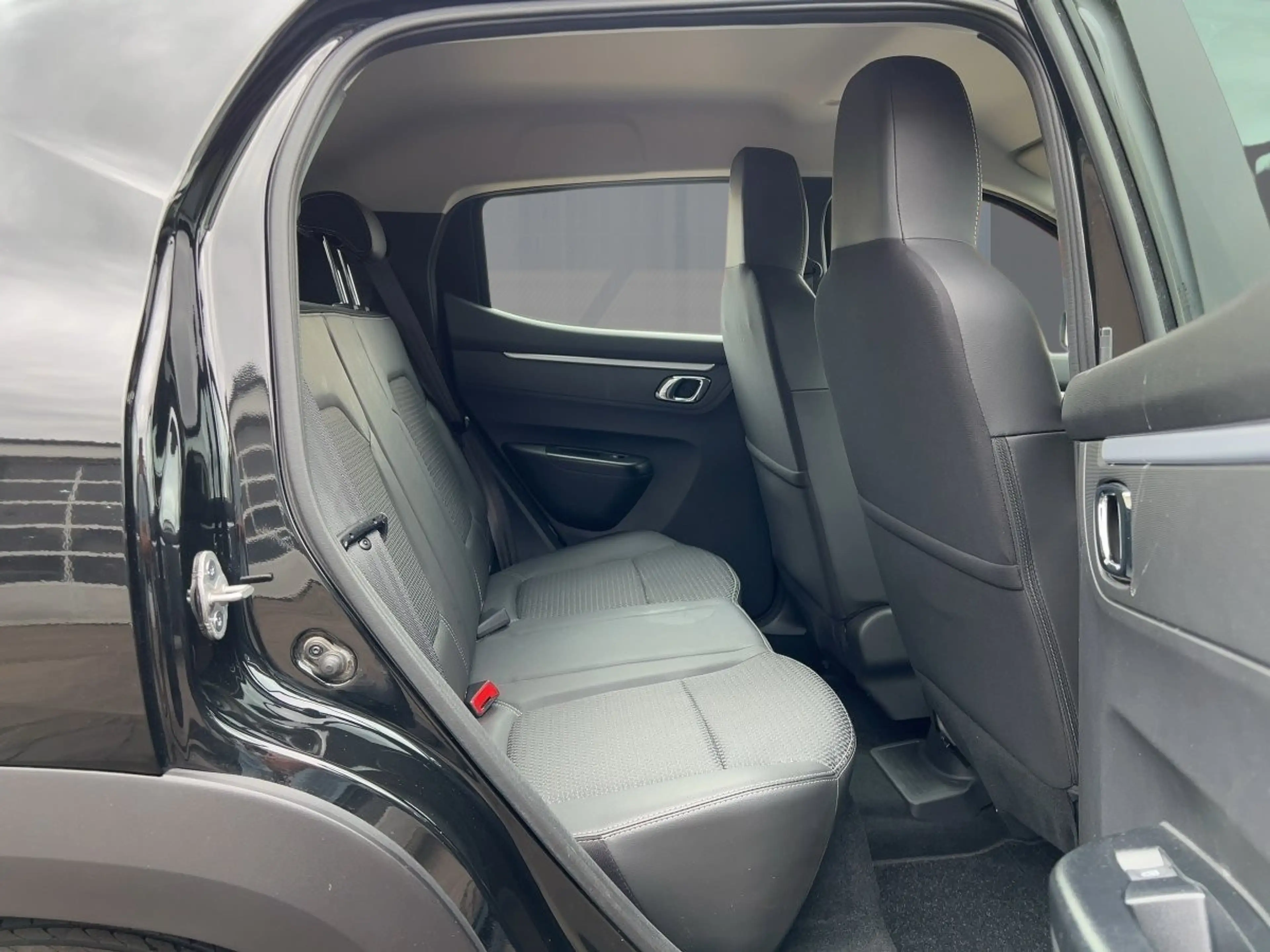 Dacia Spring Essential Paket Expression — photo 9