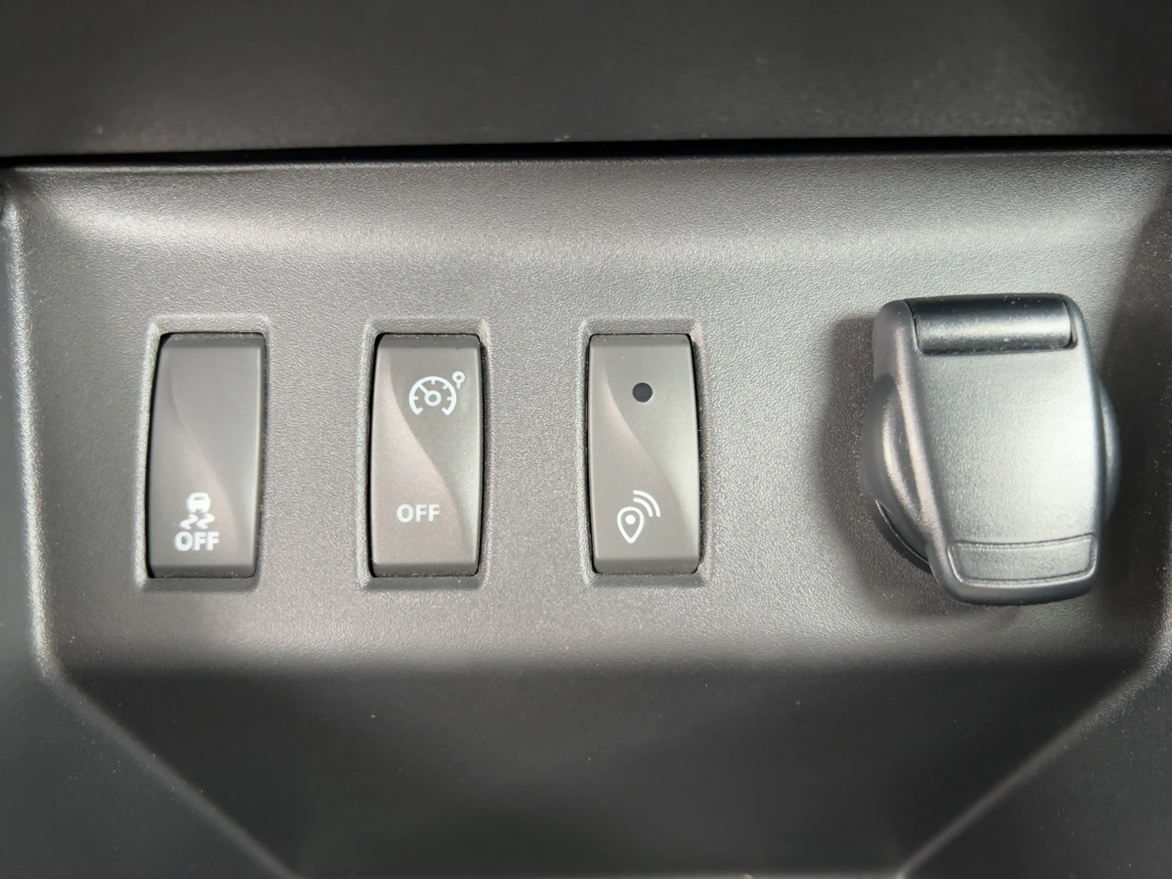 Dacia Spring Essential Paket Expression — photo 18