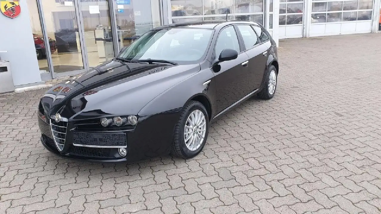 Alfa Romeo 159
