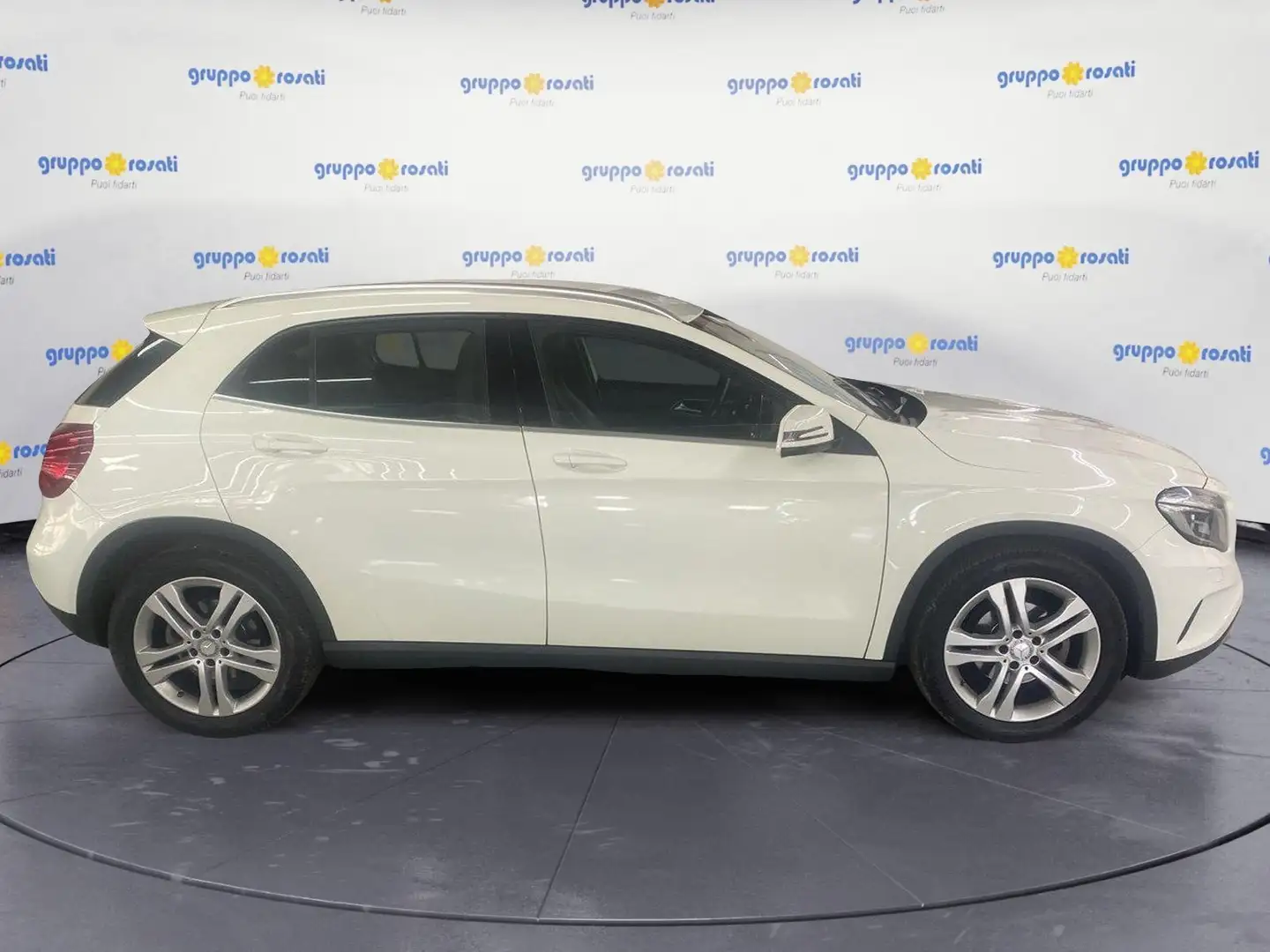 Mercedes-Benz GLA 180 Classe (X156) 180 CDI Automatic Premium - 2