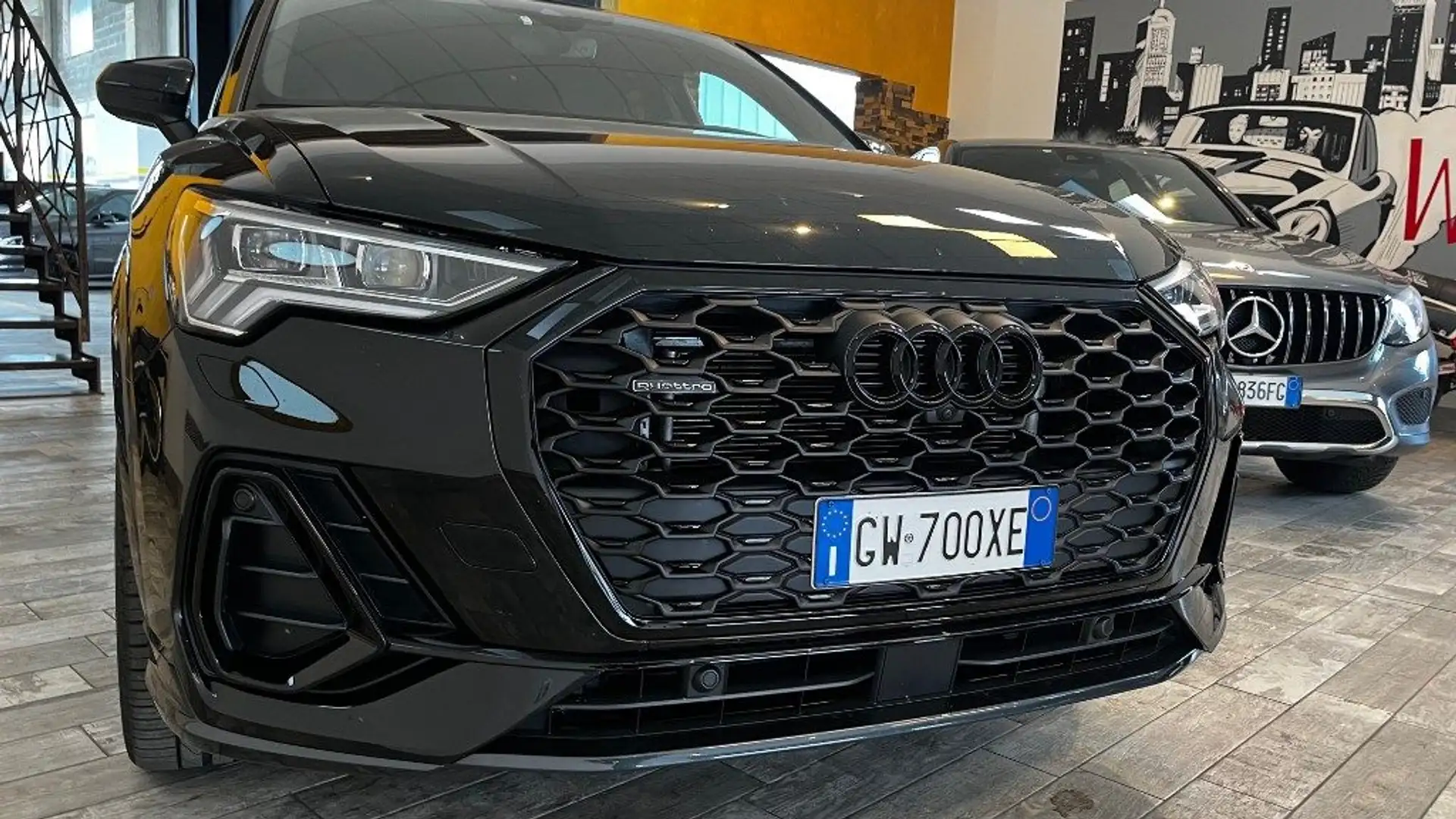 Audi Q3 40 TDI quattro S tronic S line edition- FULL Nero - 2