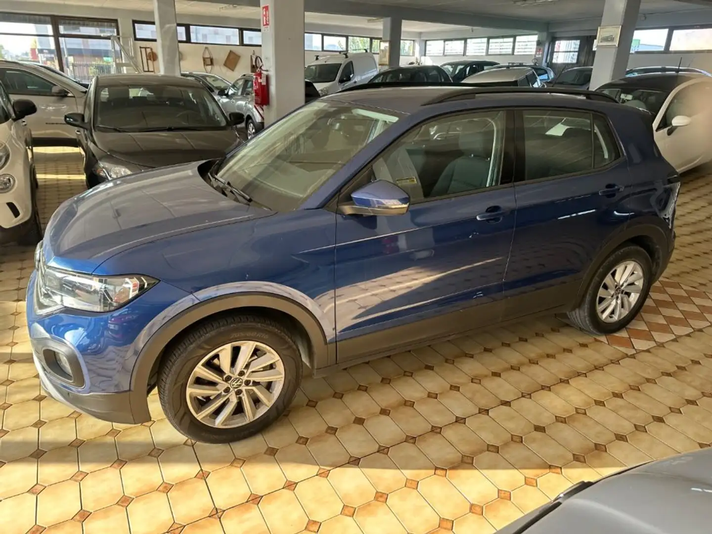Volkswagen T-Cross 1.0 TSI Style B-Side Car Play edition Blau - 1