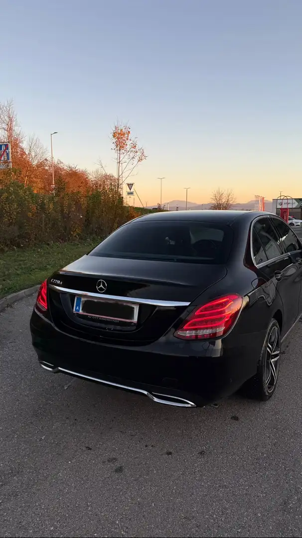 Mercedes-Benz C 220 Avantgarde Schwarz - 2