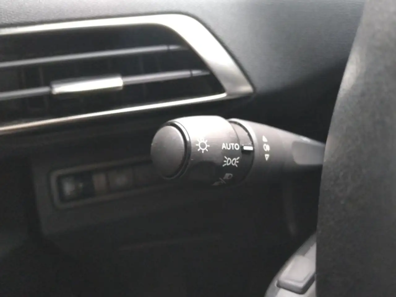 Peugeot 3008 3008 — photo 25