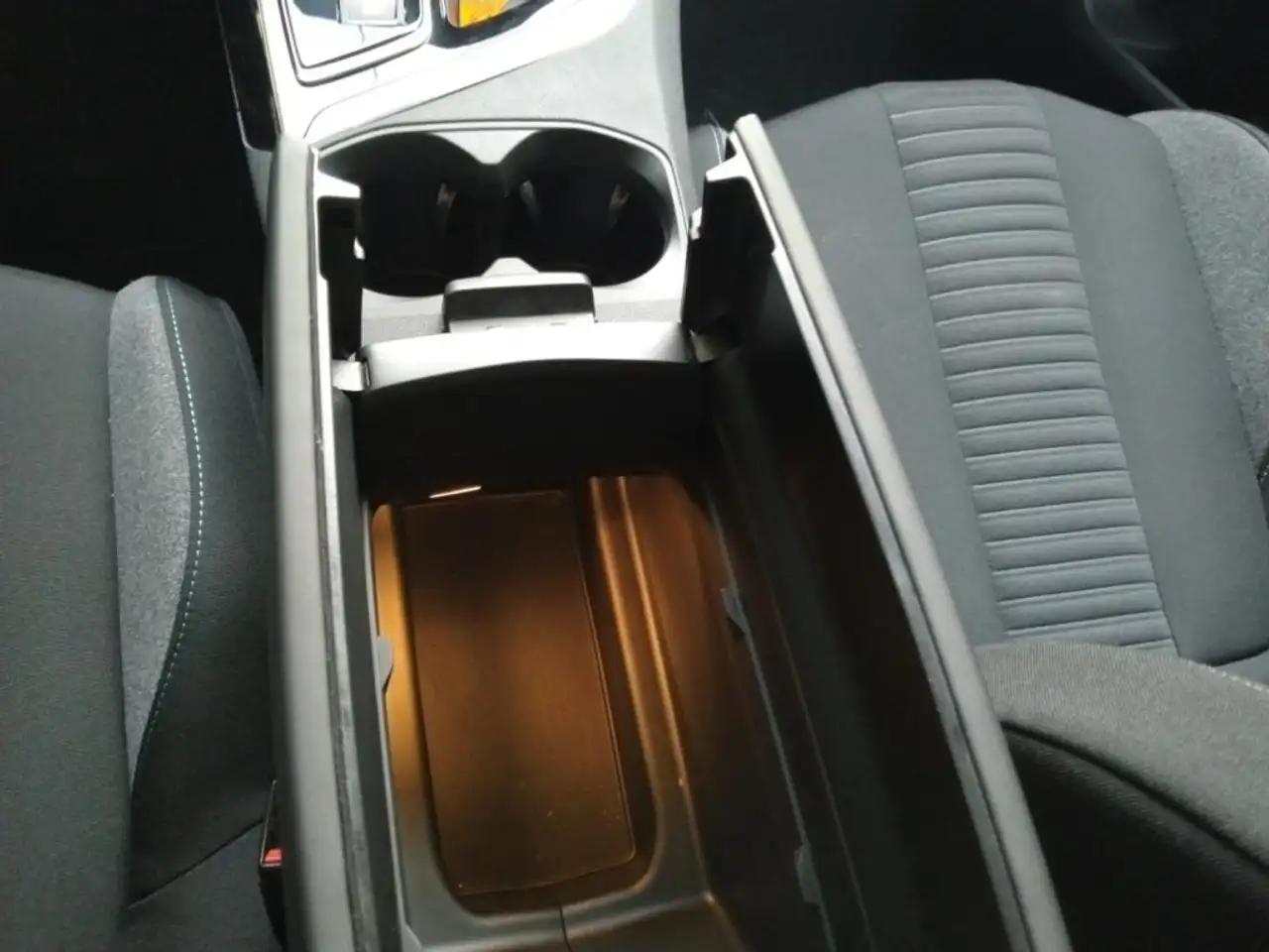 Peugeot 3008 3008 — photo 32