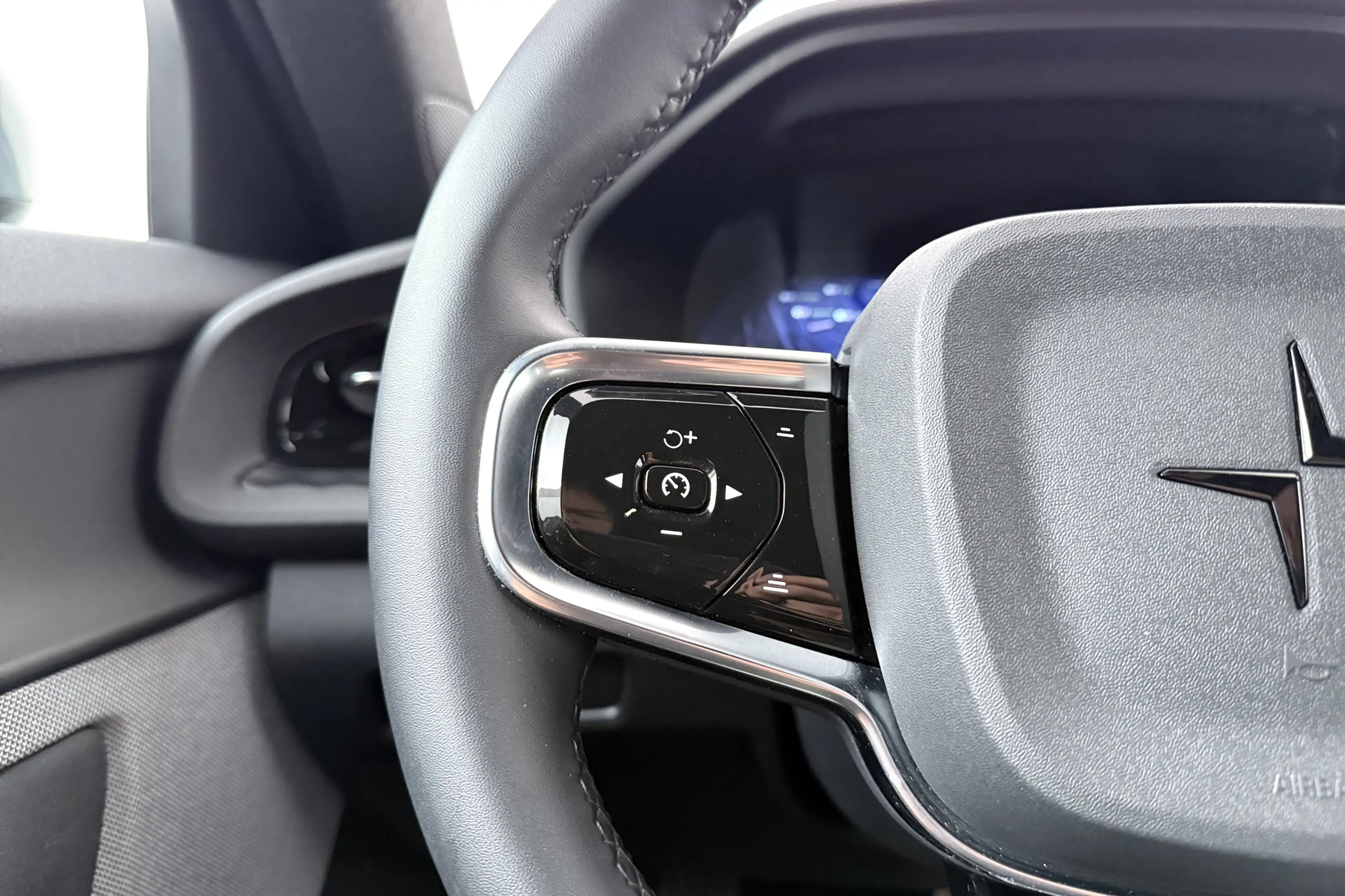 Polestar 2 Single Motor 69 kWh (95% SOH) Adapt.Cruise 360*Cam — photo 22