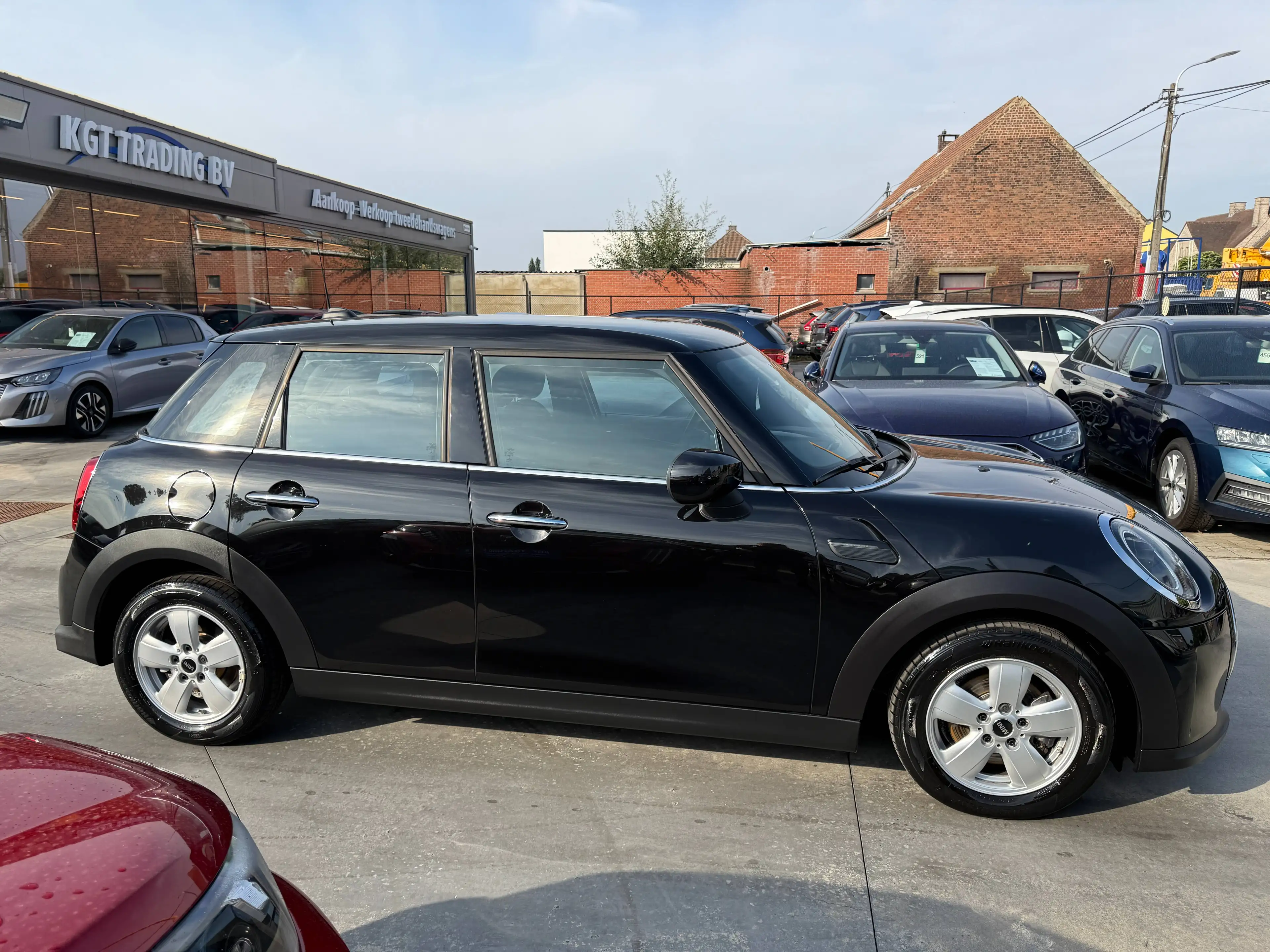MINI One 1.5i 102PK FACELIFT 5-DEURS NAVIGATIE FULL LED CARPLAY PDC BLUETOOTH AIRCO — photo 4