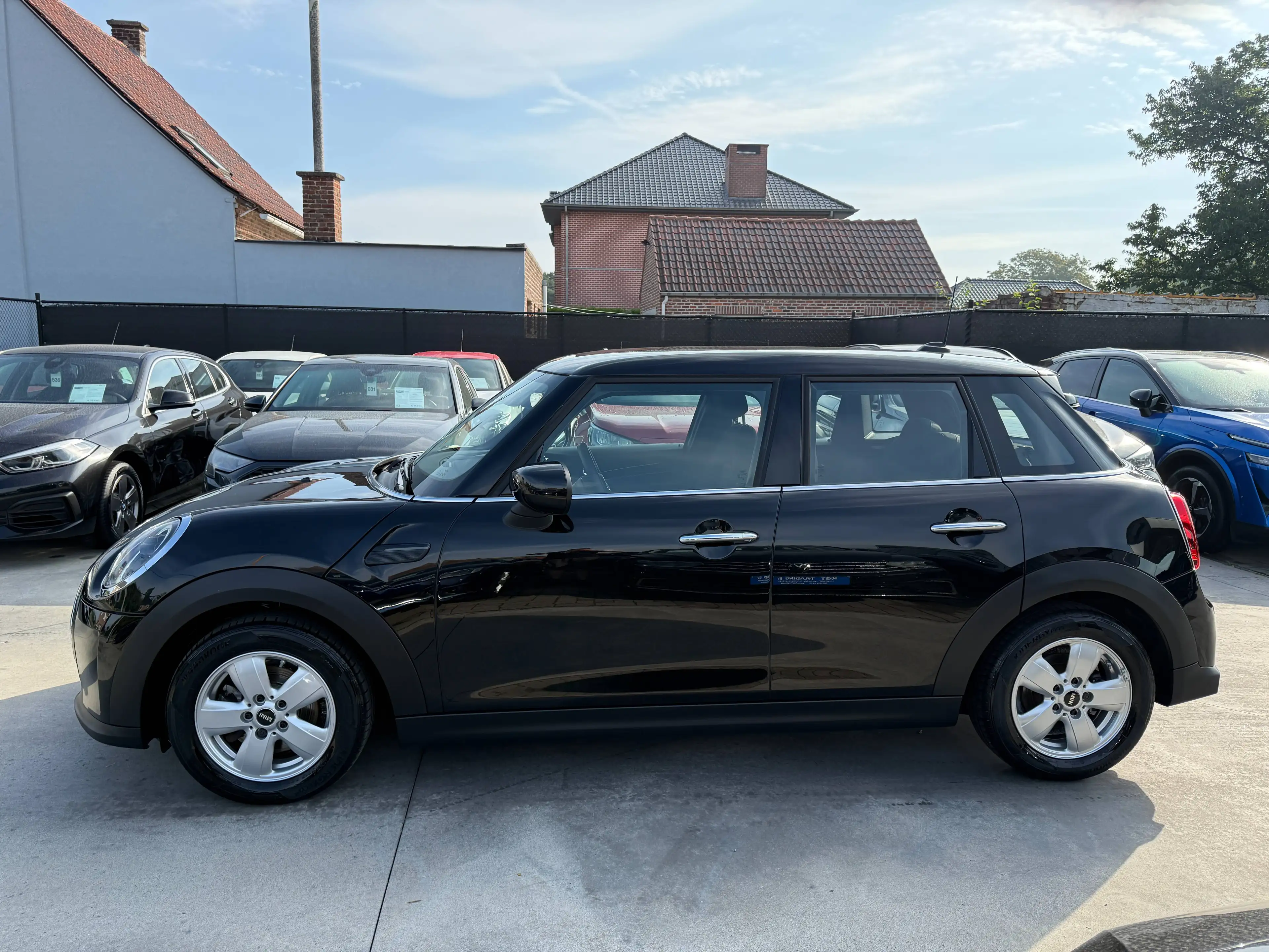 MINI One 1.5i 102PK FACELIFT 5-DEURS NAVIGATIE FULL LED CARPLAY PDC BLUETOOTH AIRCO — photo 8