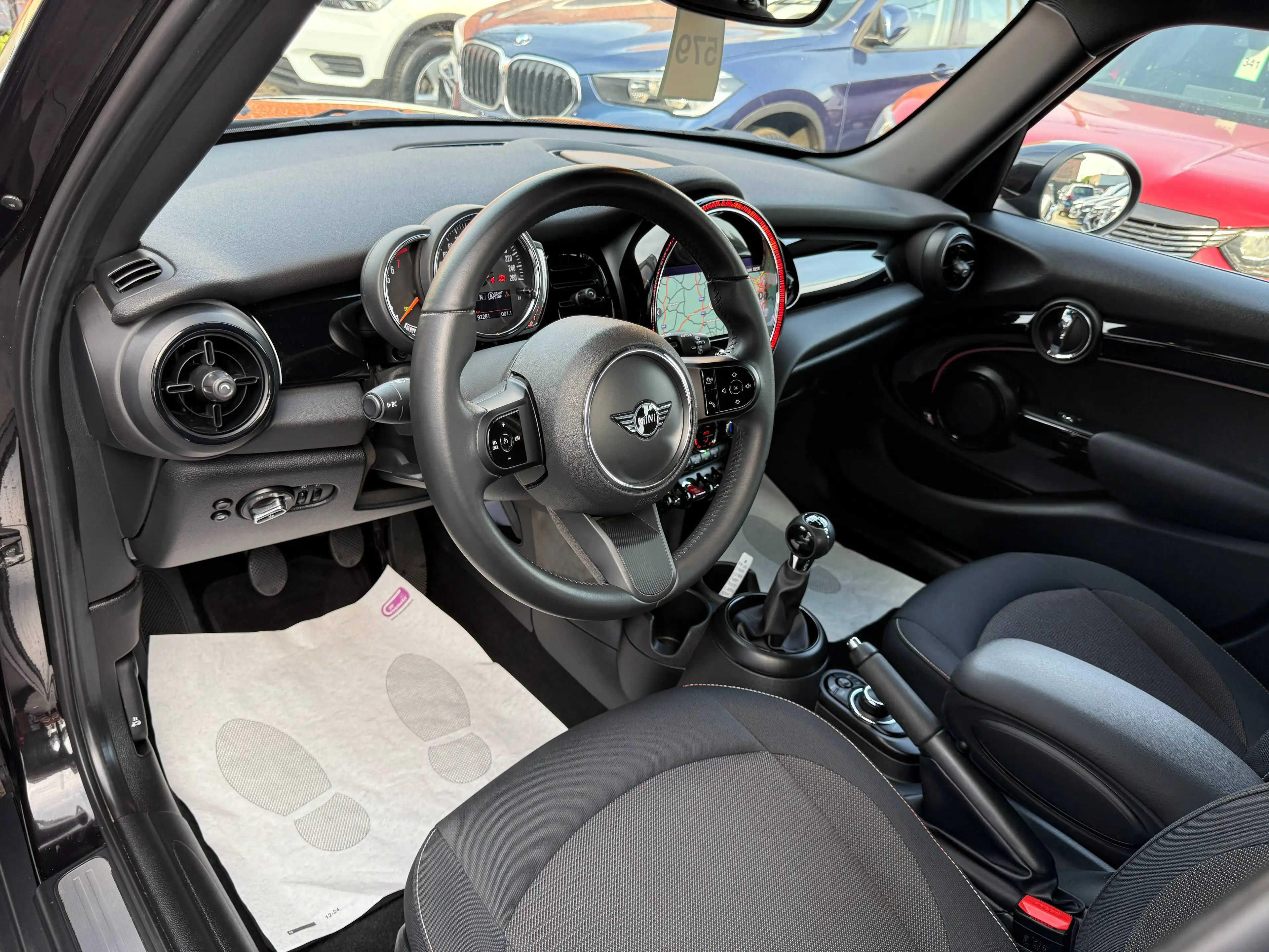 MINI One 1.5i 102PK FACELIFT 5-DEURS NAVIGATIE FULL LED CARPLAY PDC BLUETOOTH AIRCO — photo 14