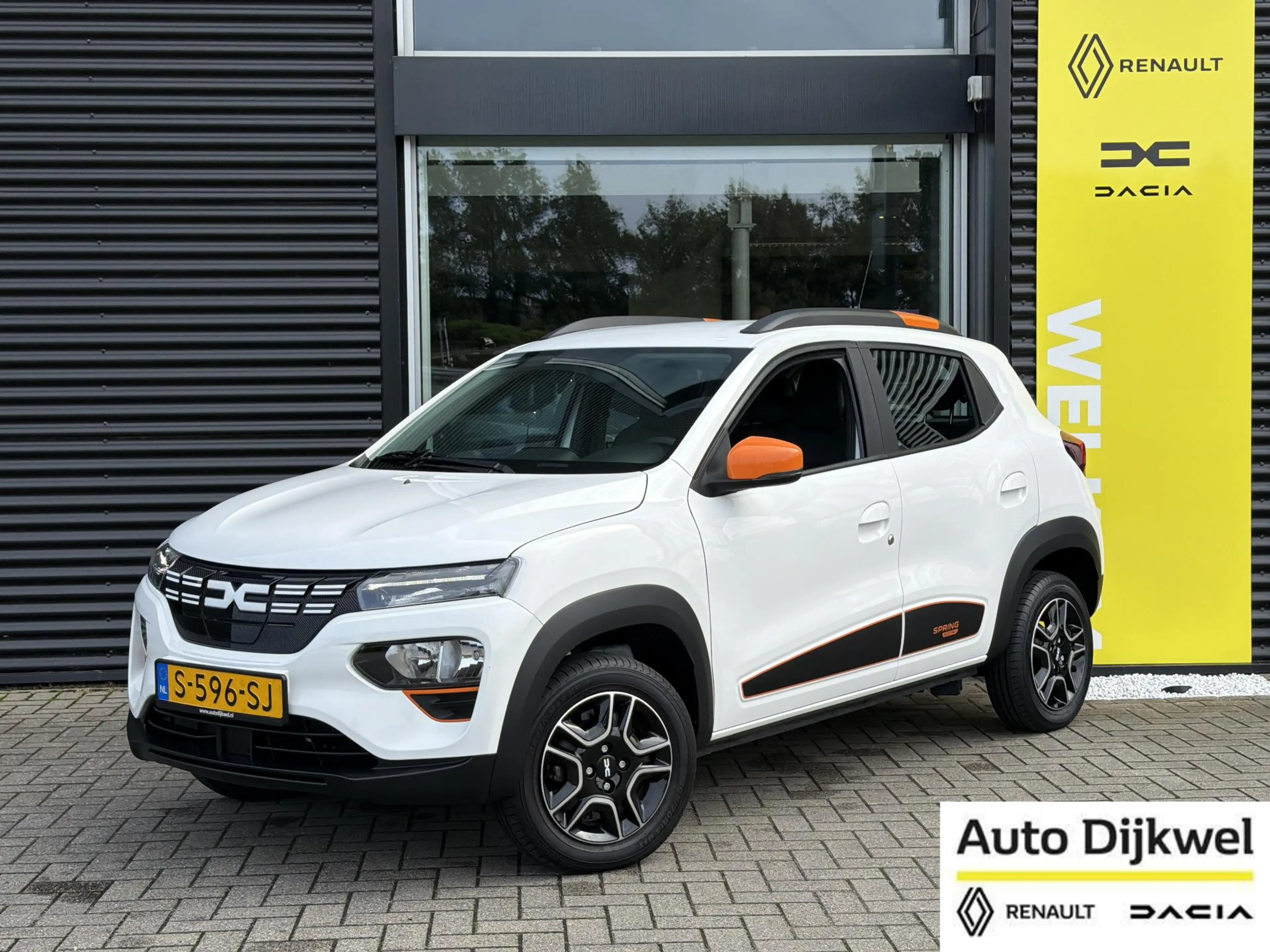 Dacia Spring Expression 27 kWh