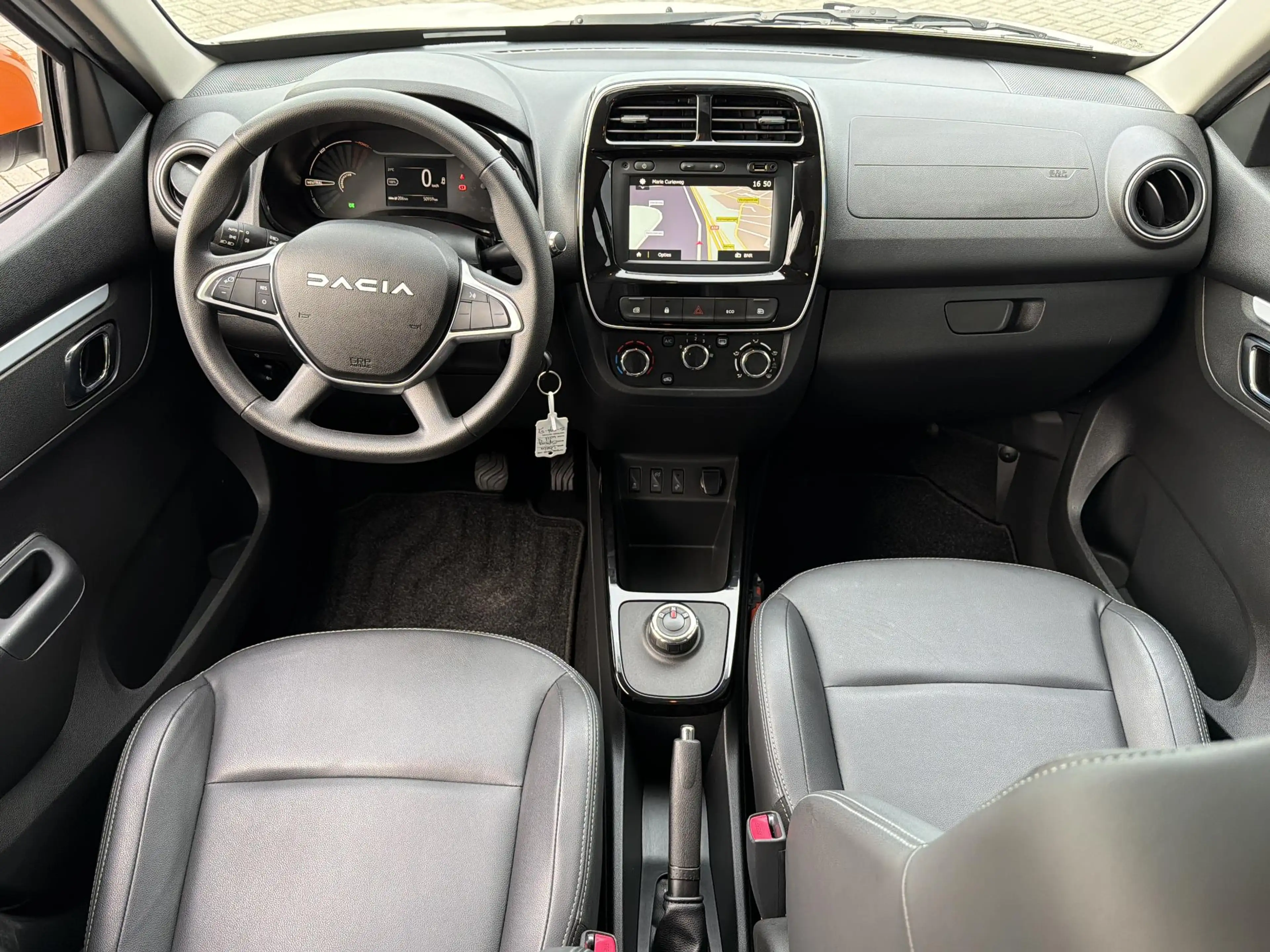 Dacia Spring Expression 27 kWh — photo 7
