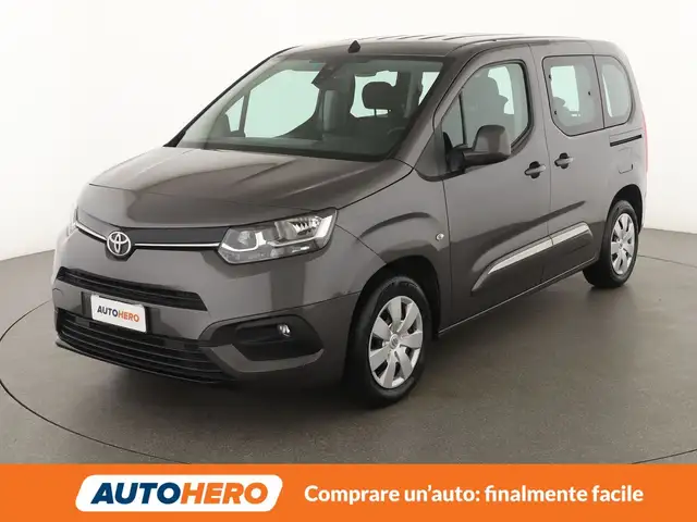 Toyota Proace City 1.5 D-4D Lounge 100 CV