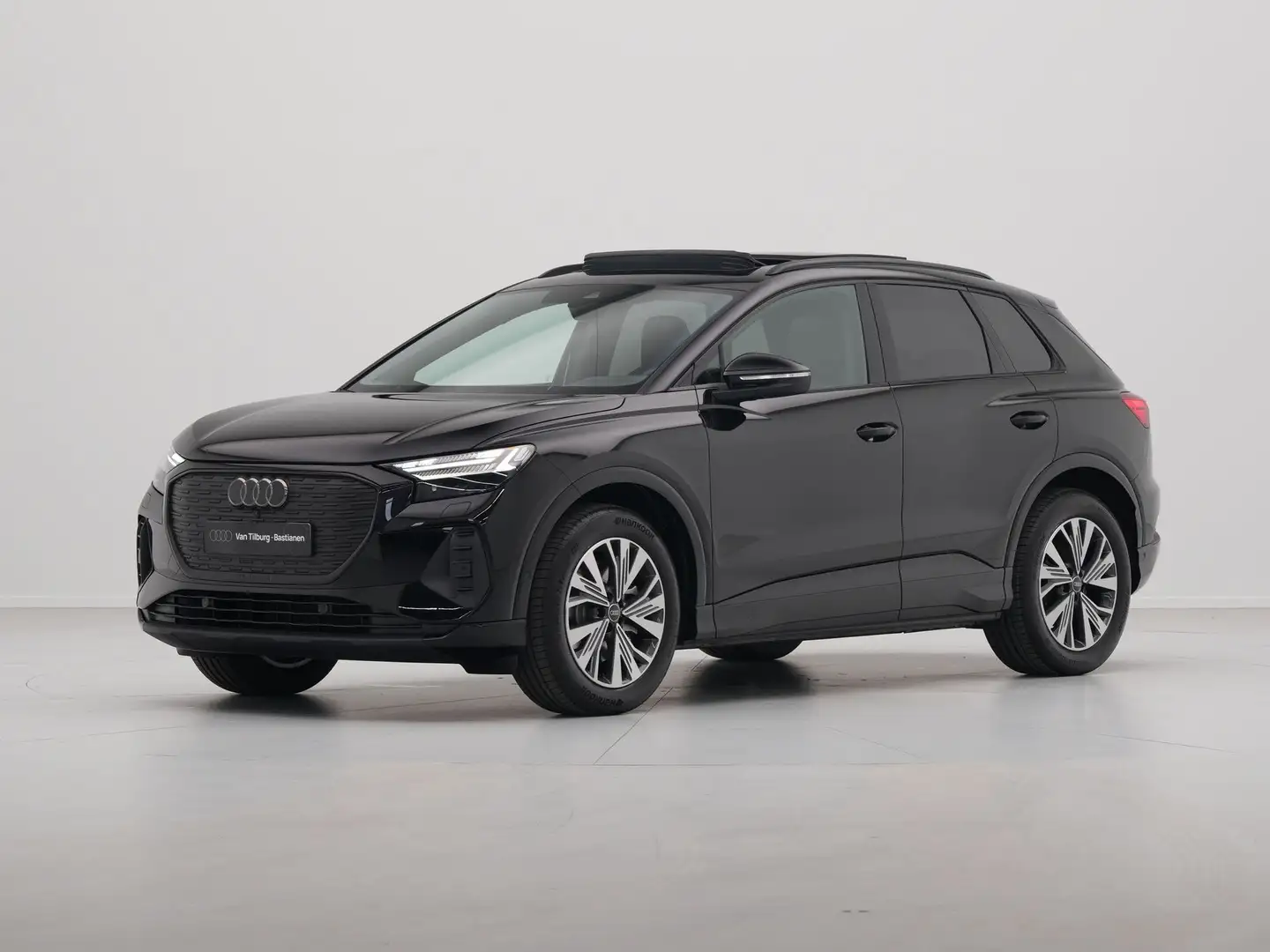 Audi Q4 e-tron 45 quattro Advanced edition 82 kWh Negru - 2