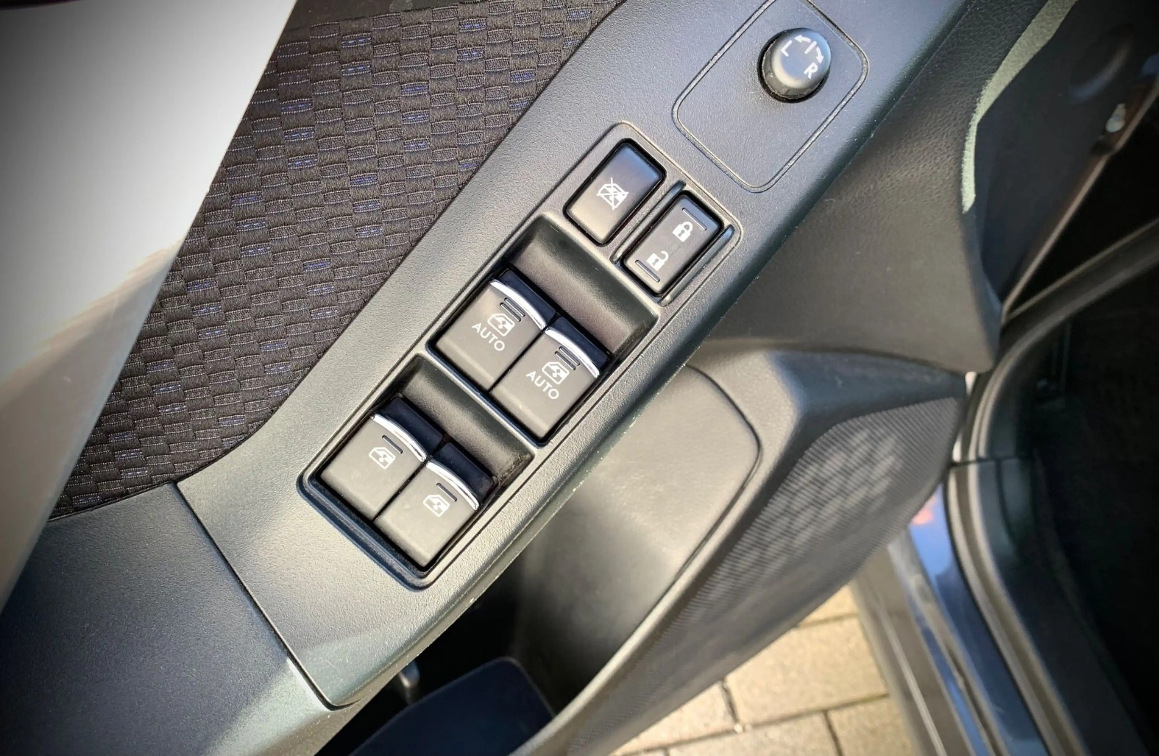 Subaru Forester Active 2,0 AWD AHK PDC Shzg Klima — photo 11